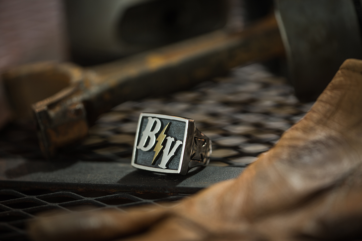 *Black Venom Jewelry- Poison The BV Club Ring BV字樣車隊戒 。