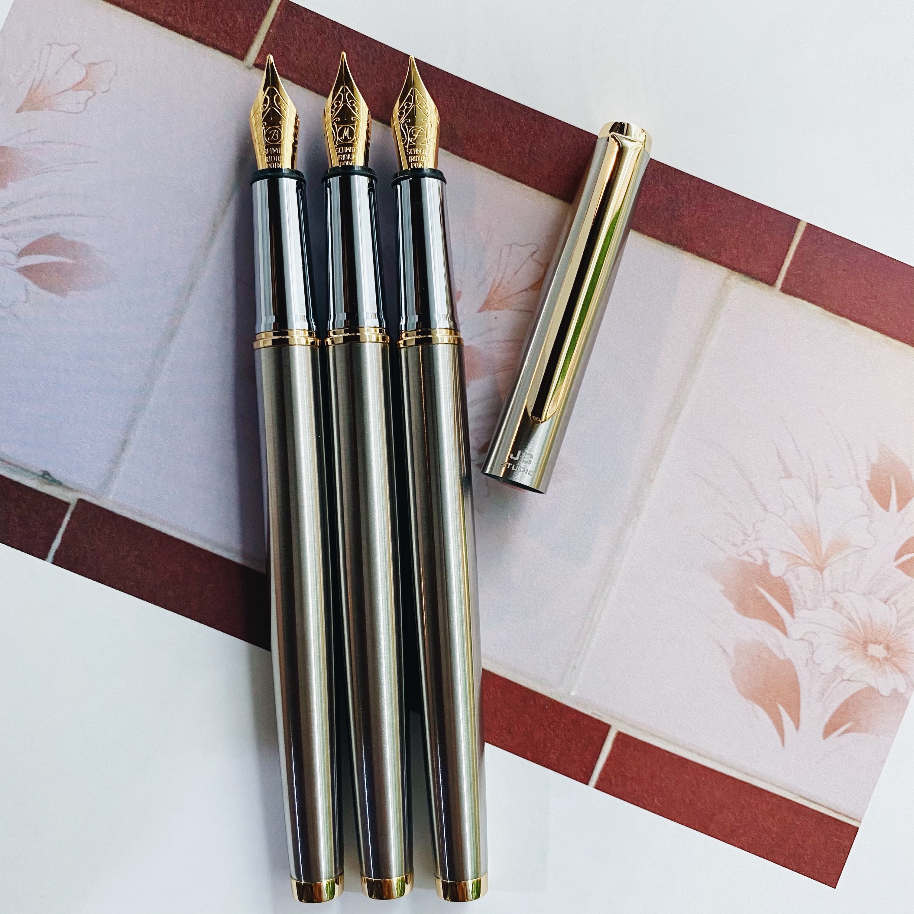 J.C. Studio 校園系列 經典白鐵 鋼筆