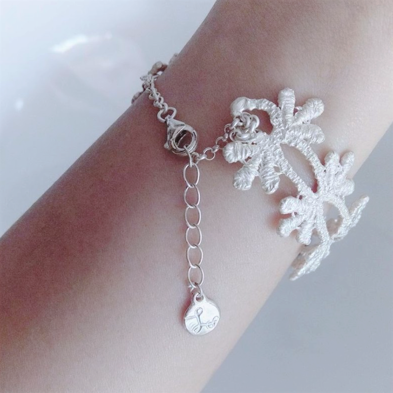 ｜輕奢｜優雅蕾絲 • 純銀手環 • 設計師原創
