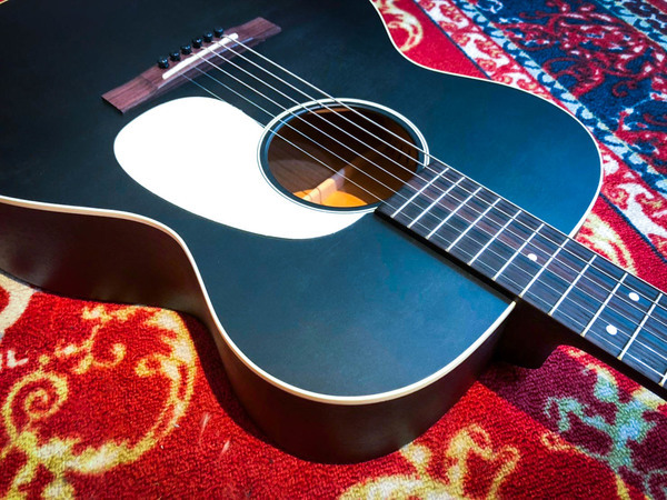 Martin Martin 000-17E 有拾音器 Black Smoke 雲杉木 全單 第 4 張圖片｜三峽吉他 / Bass