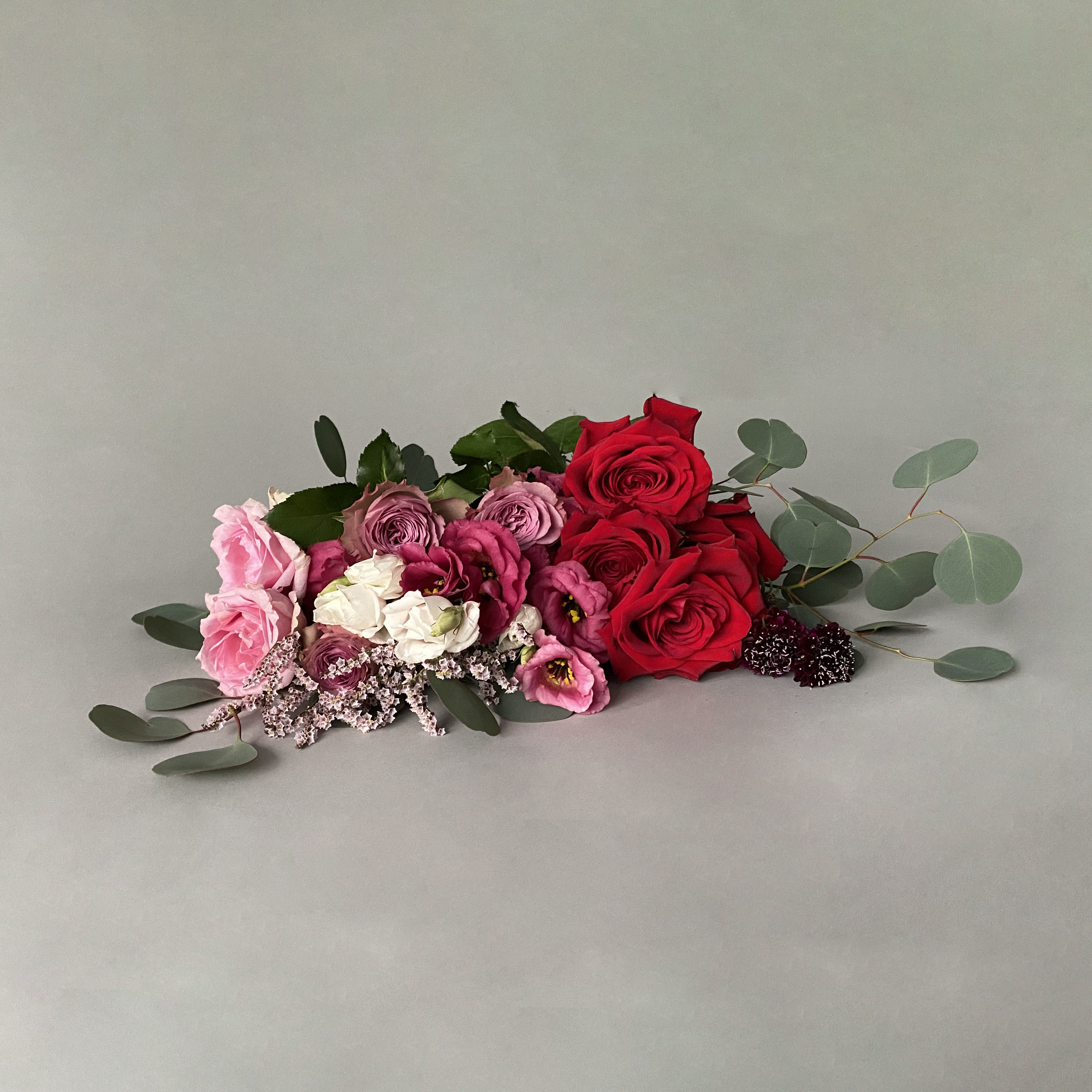 《配色花材包 $800》