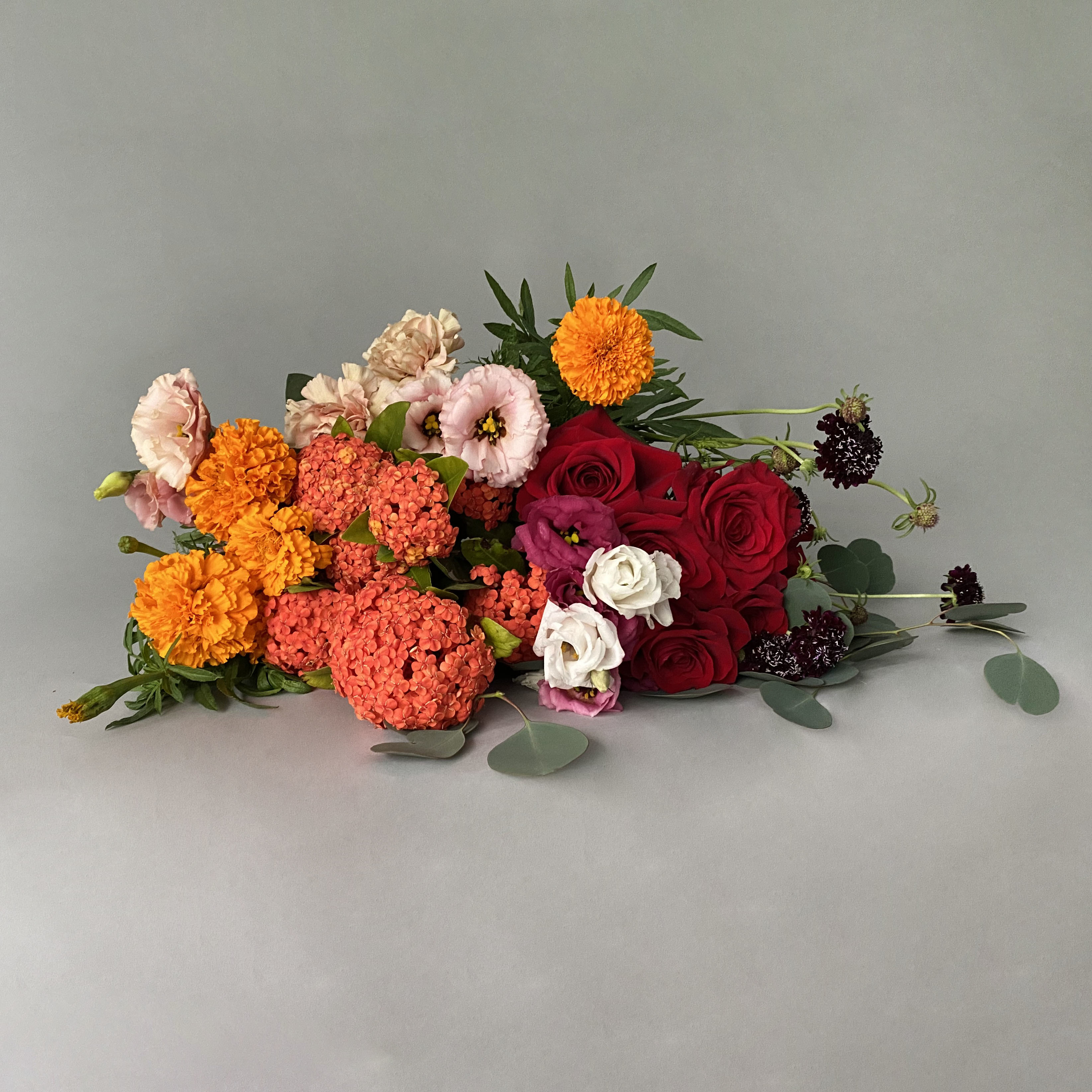 《配色花材包 $1200》