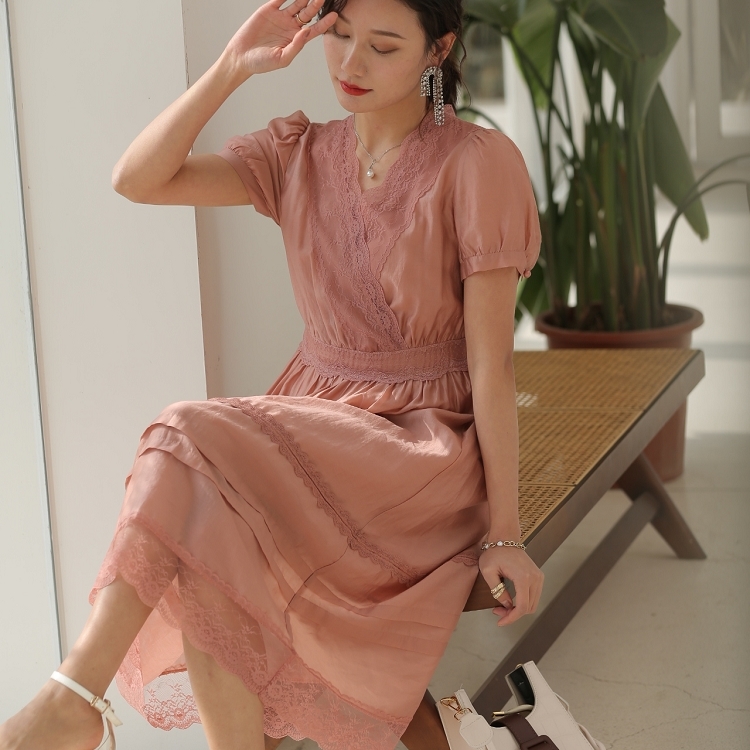 V領蕾絲長洋