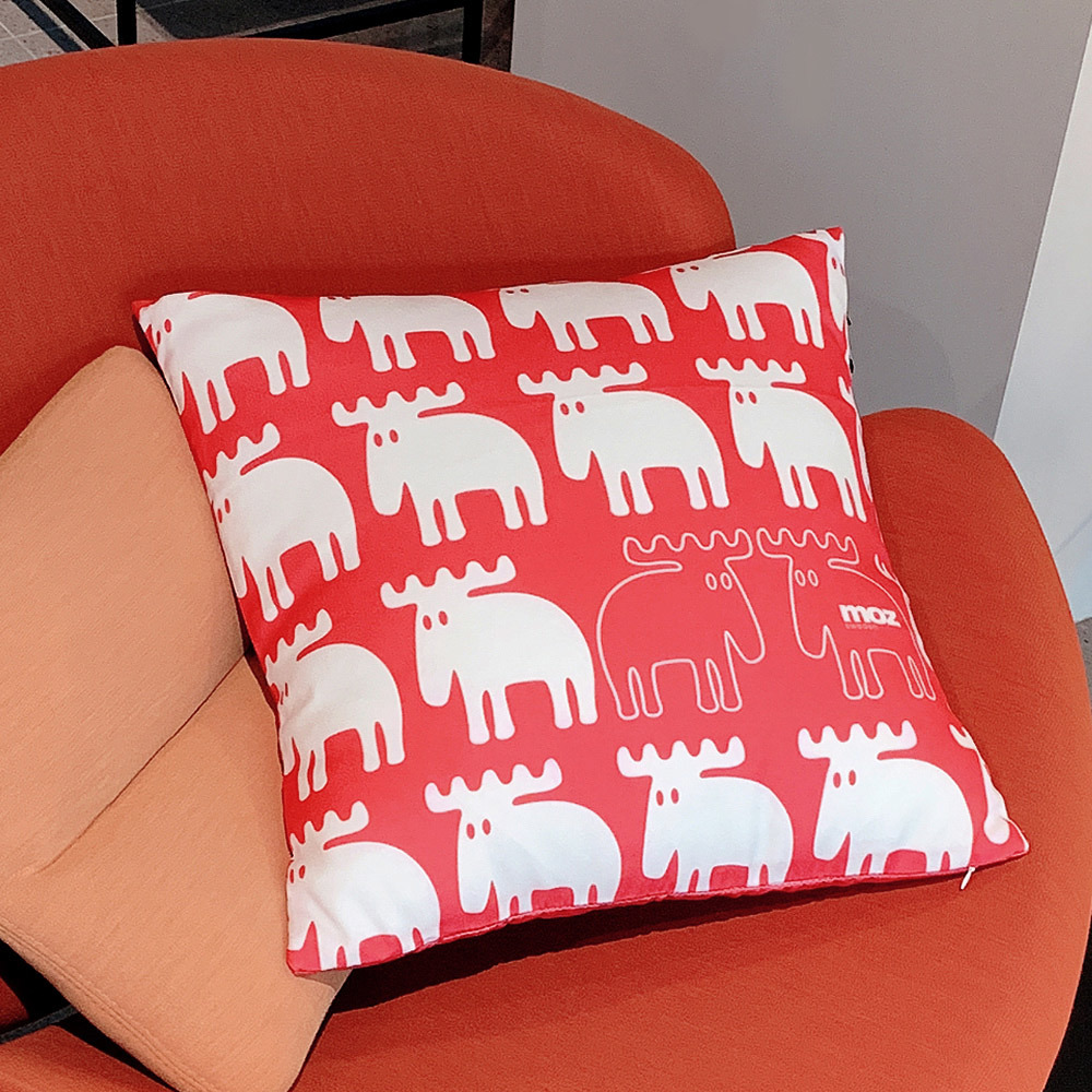 moz瑞典 北歐風雙面抱枕套(森林聚會-熱情紅) 45cm