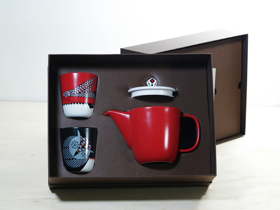 平安竹泉 青華染付 雙鱼紋樣 四角盃 茶道具 平安竹泉 青華染付 雙鱼紋樣 四角盃 茶道具