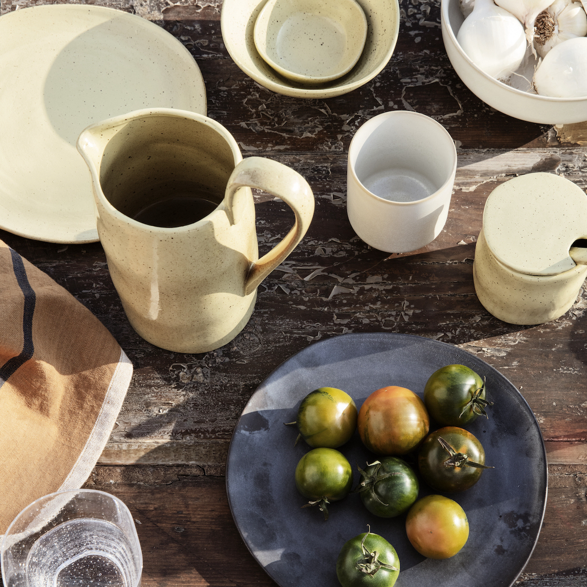 流瀉 / 餐盤  by ferm LIVING