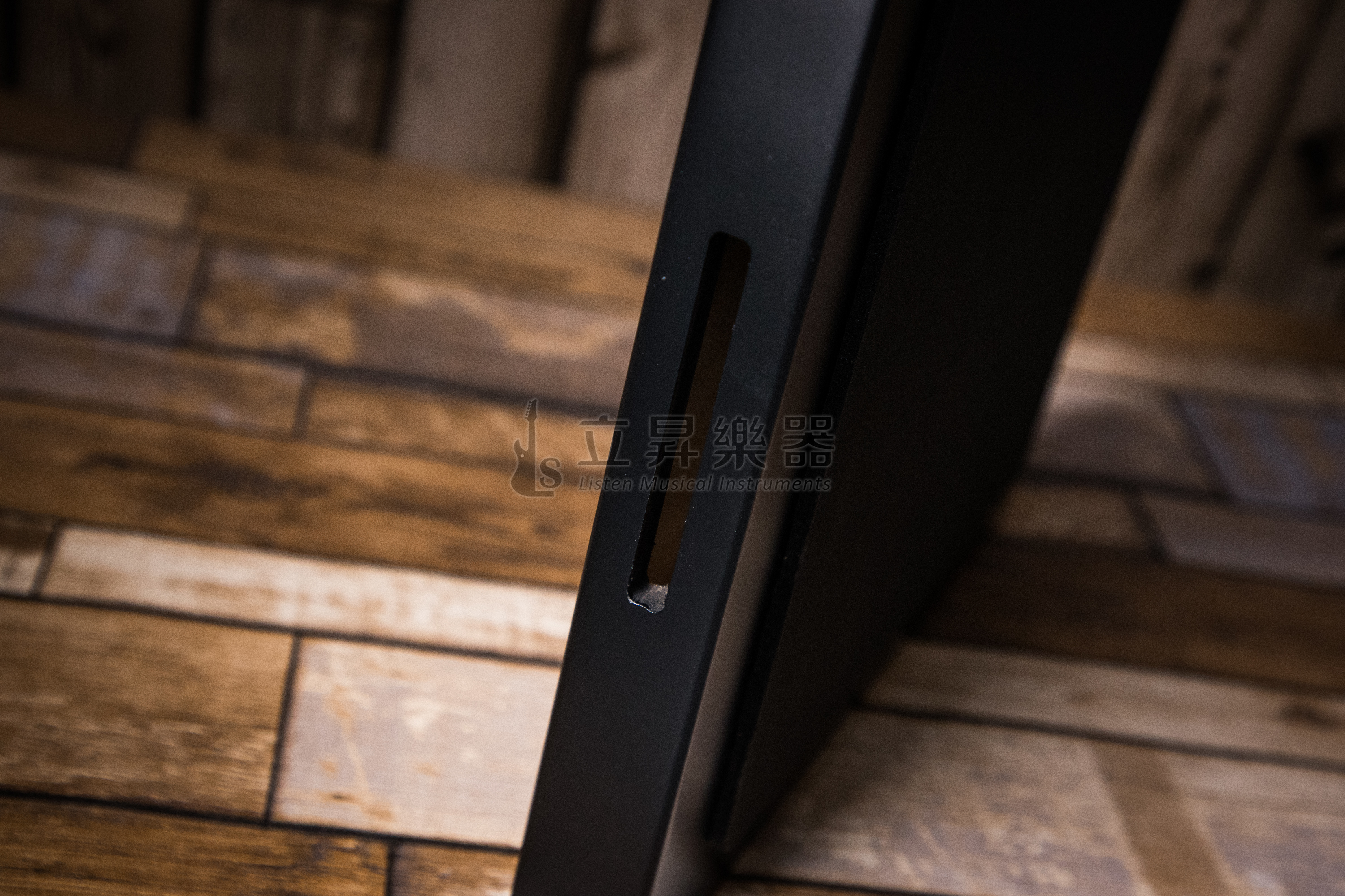 Meinl 德國 MEINL 旅行木箱鼓 膝上 travel Cajon TCAJ1BK 黑色(不含攜行袋)【原廠公司貨】 第 3 張圖片｜三峽鼓 / 打擊