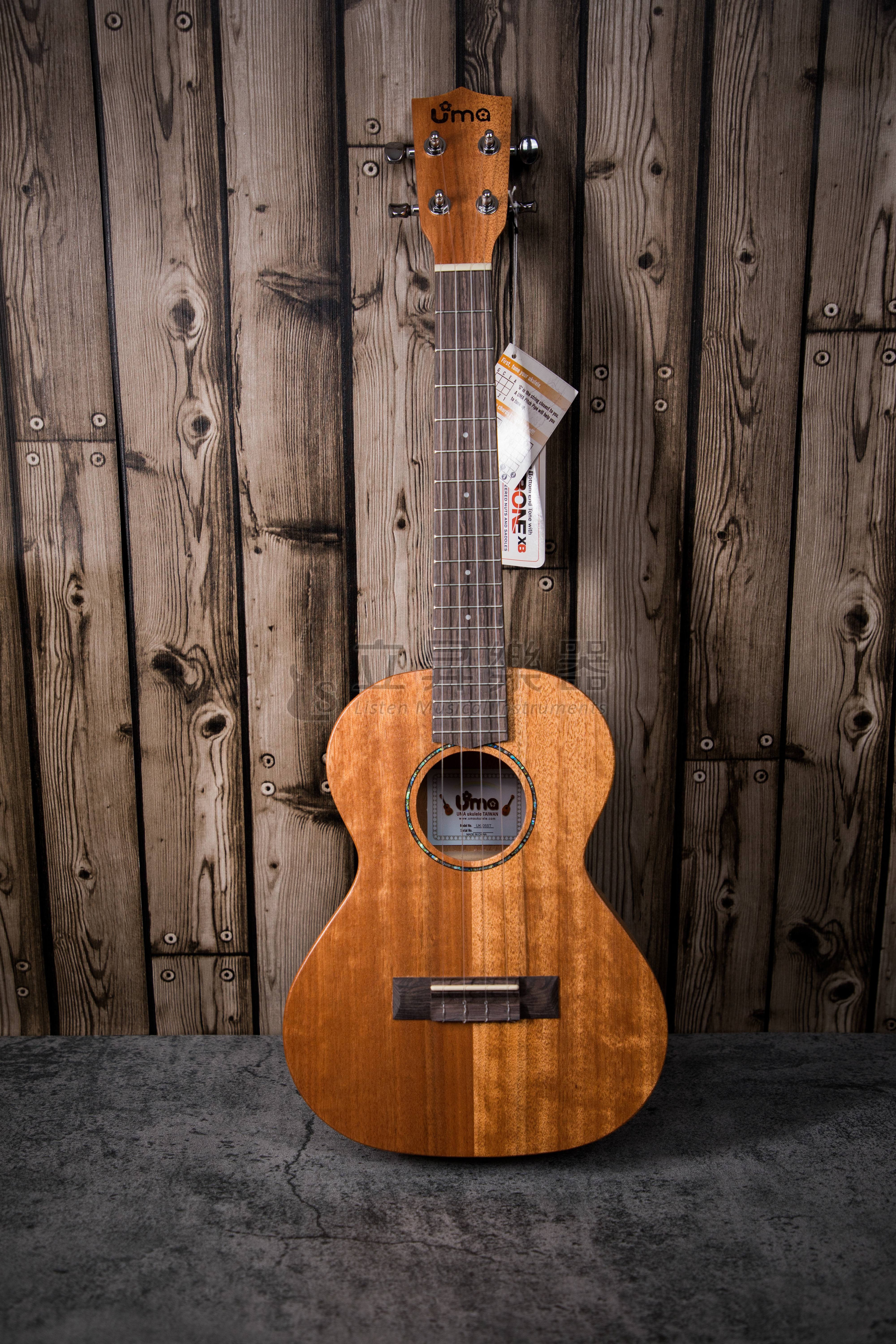 Uma UK-05ST 26吋 烏克麗麗【桃花心木面單板】