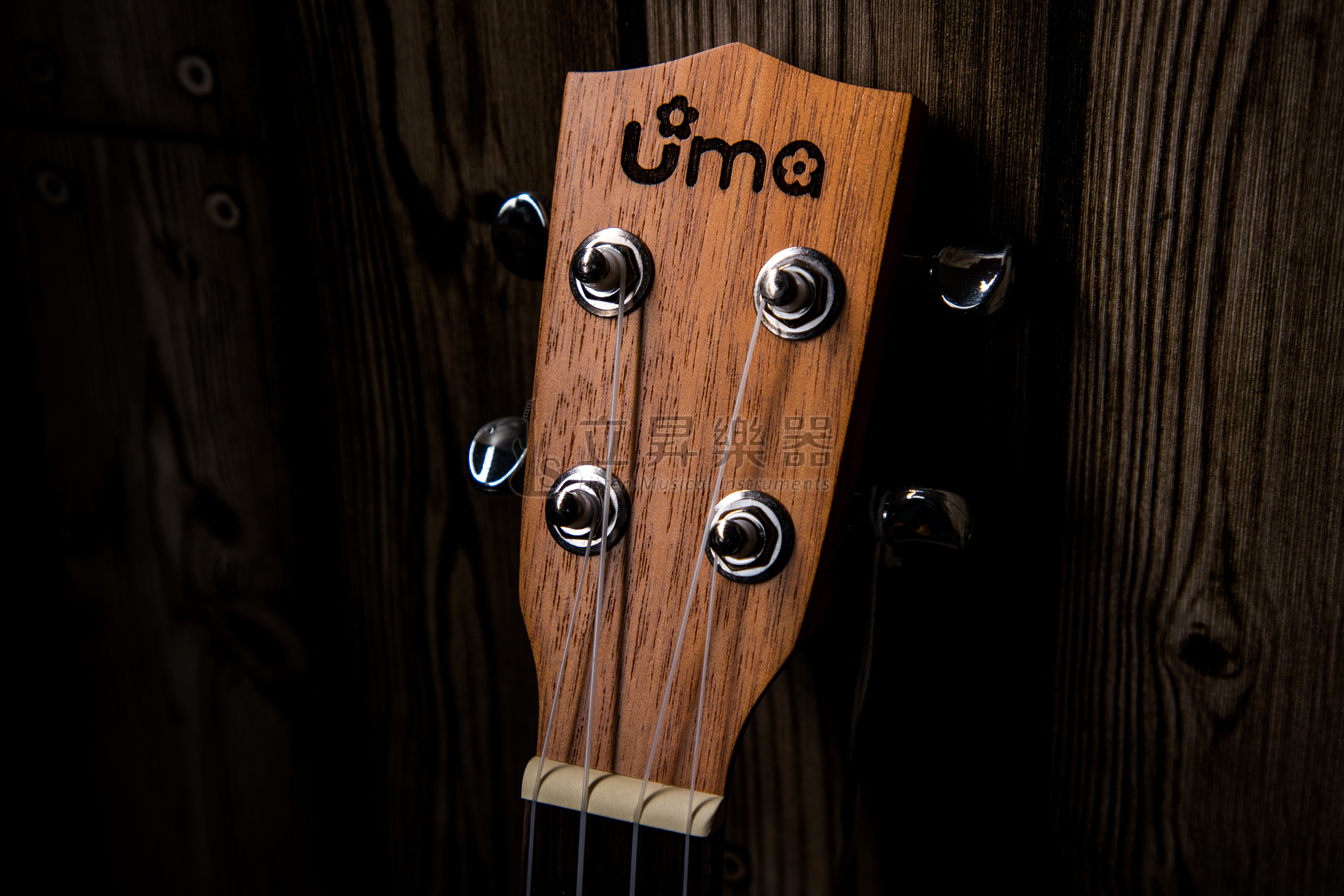 Uma UK-06ST 26吋 雲杉面單 烏克麗麗 第 6 張圖片｜三峽烏克麗麗