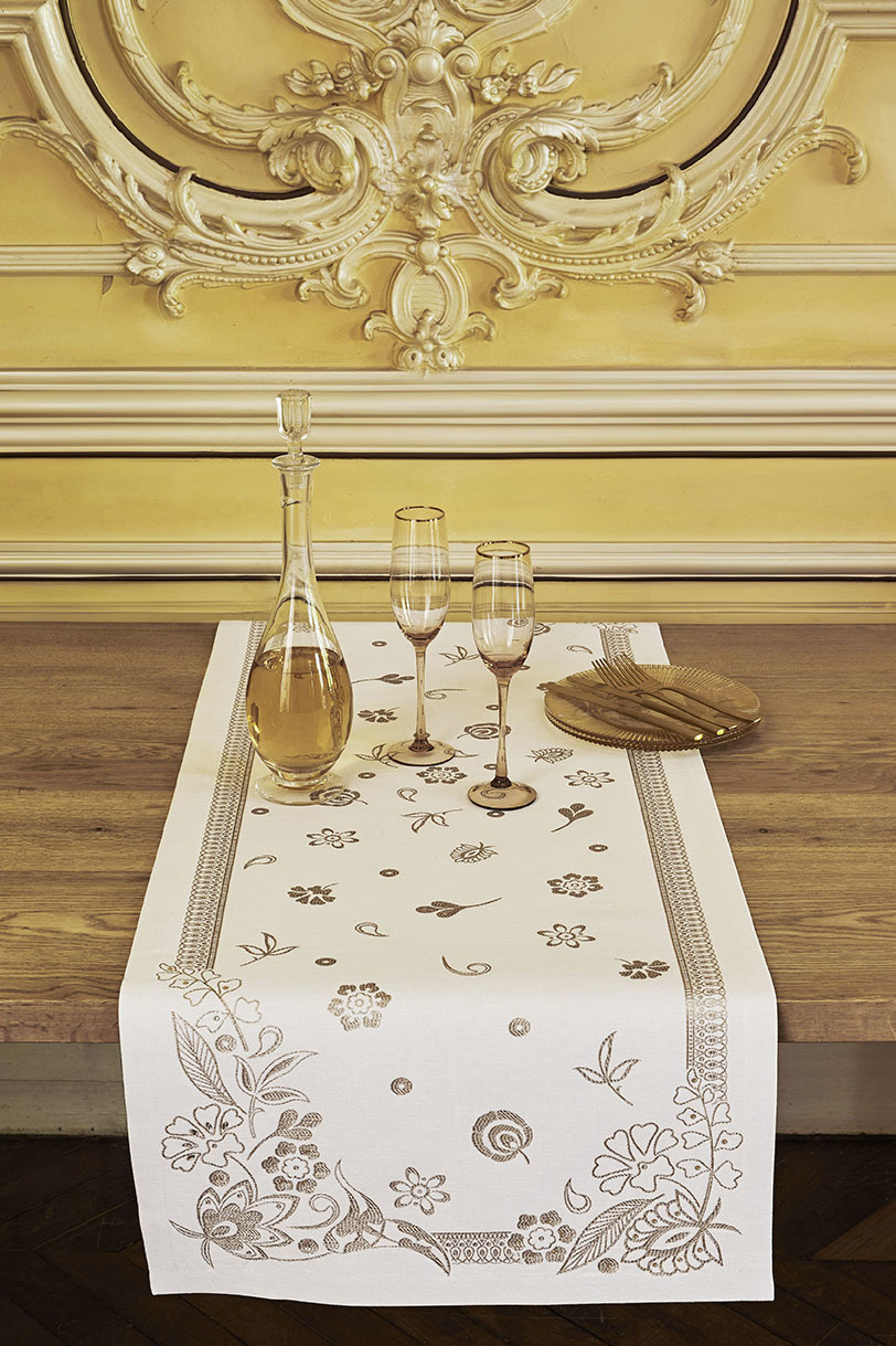 Table Runner, Haute Couture