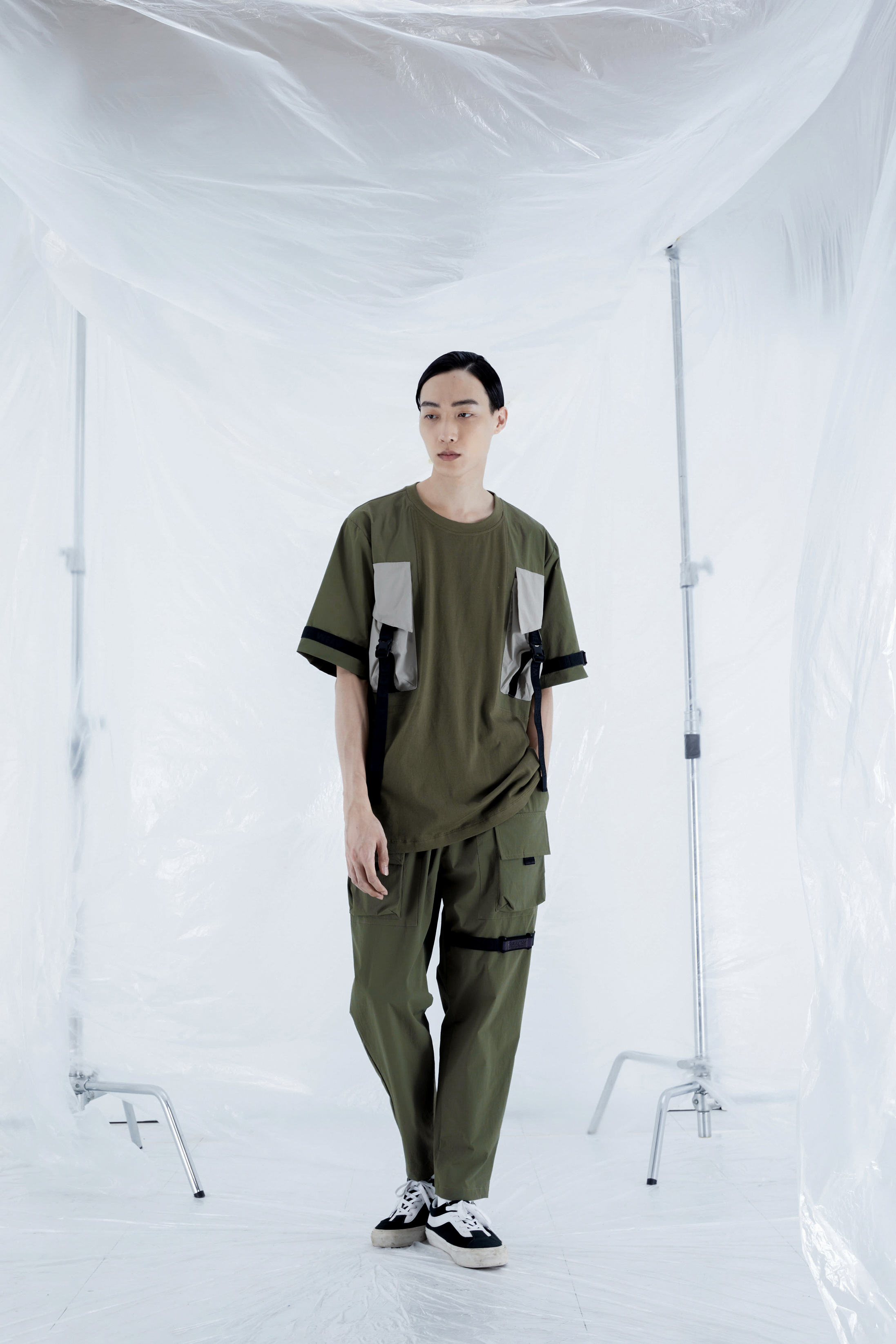 多口袋抽繩長褲 - 軍綠