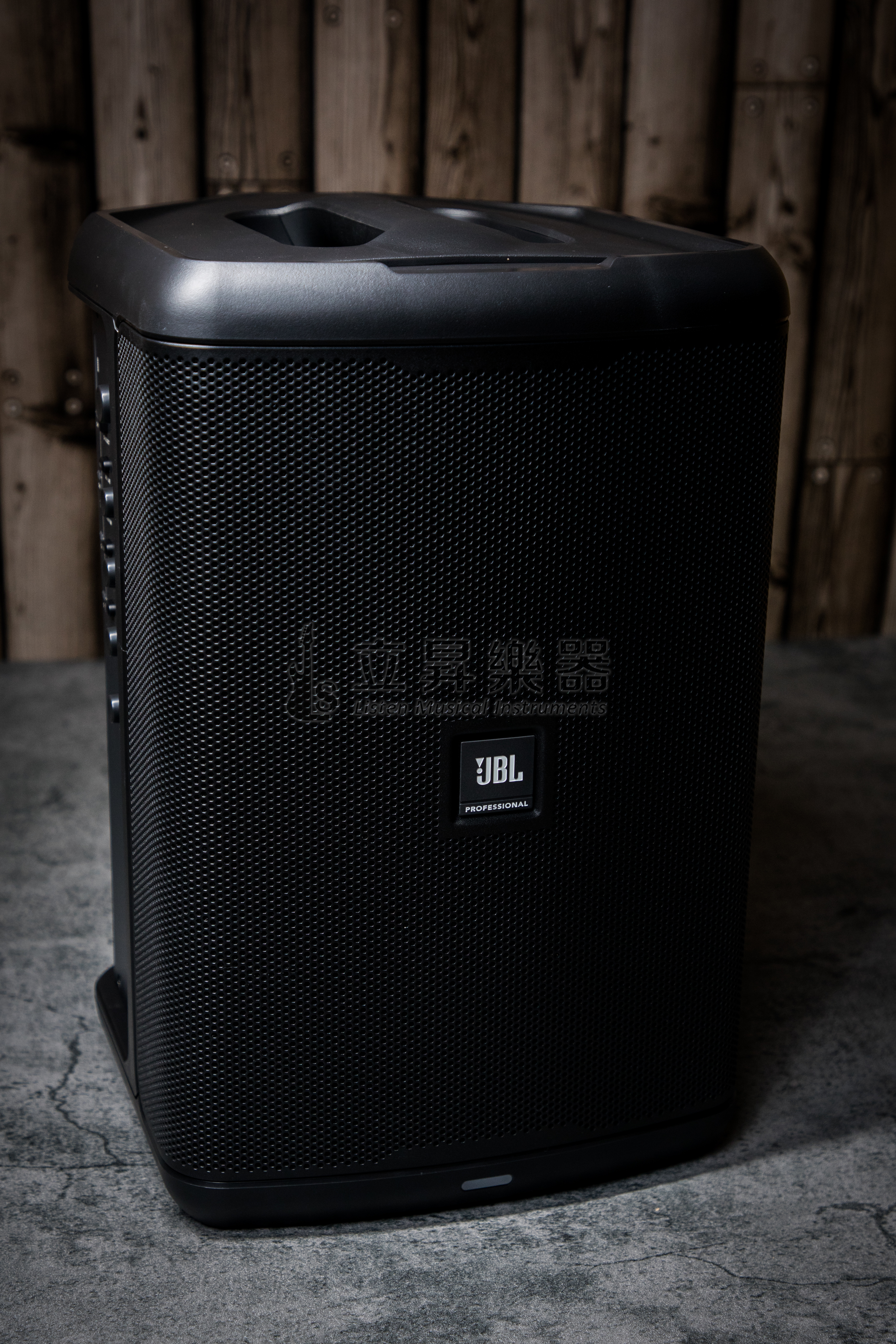 JBL JBL EON ONE COMPACT 充電式 藍牙喇叭 第 3 張圖片｜三峽錄音 / 音響