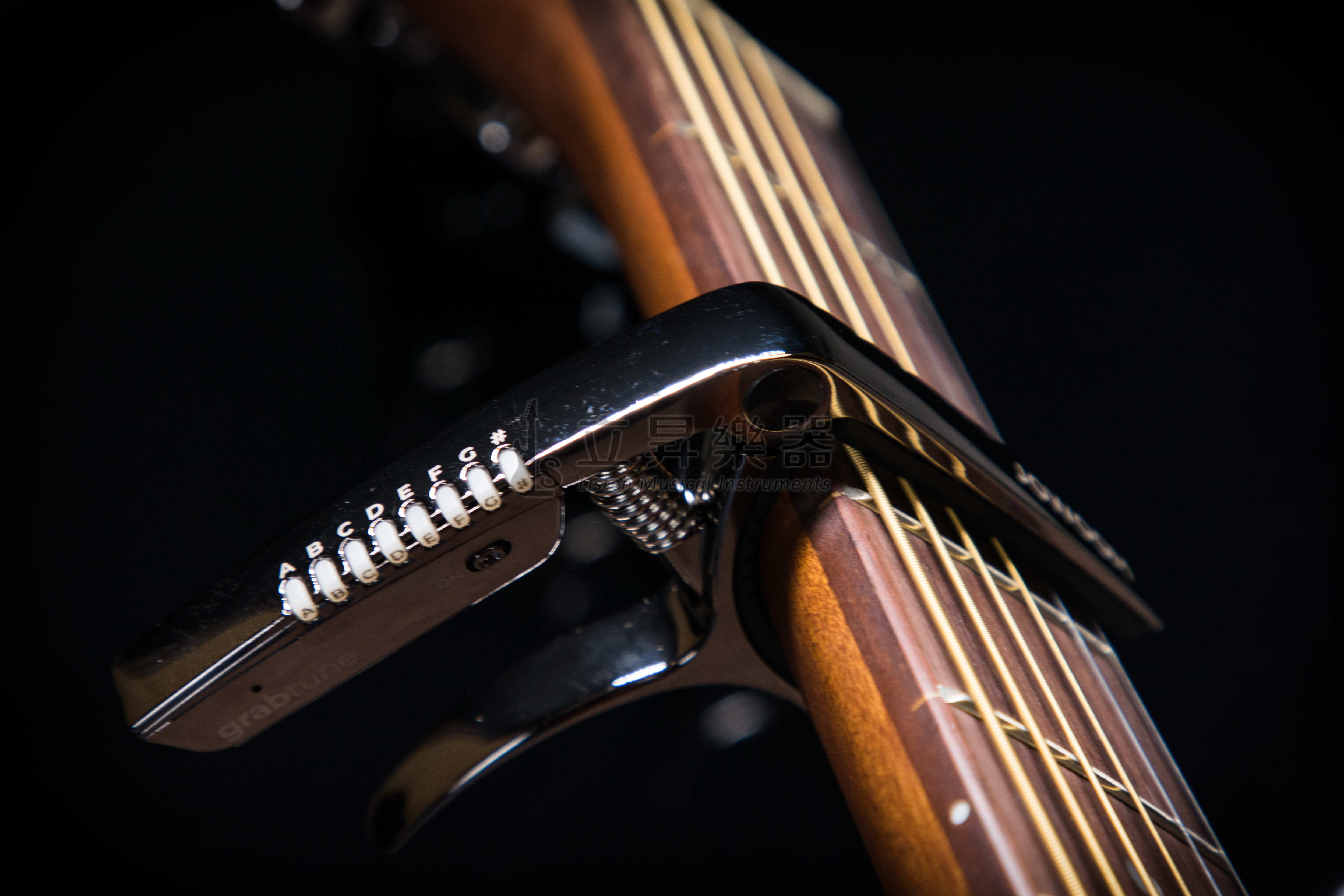 Grabtune GT-100 二合一 移調夾式調音器 USB充電 GT100 第 5 張圖片｜三峽效果器