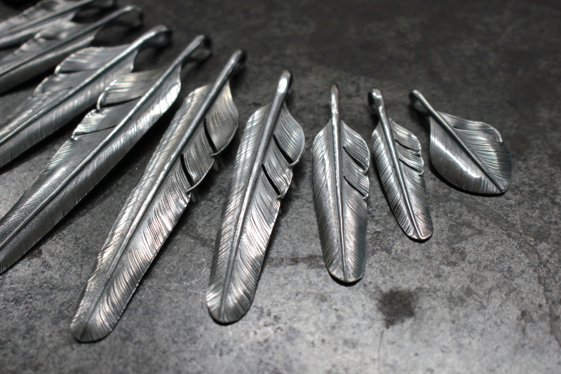 FCT-136 經典羽毛