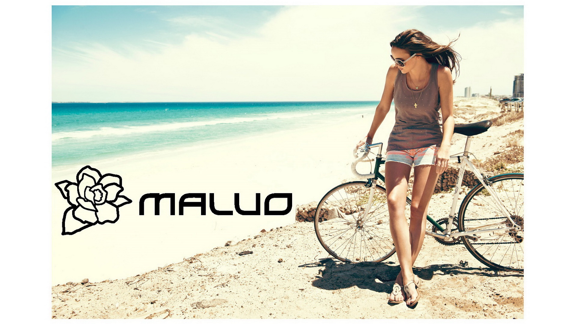 Maluo 荷蘭草編鞋涼鞋皮靴