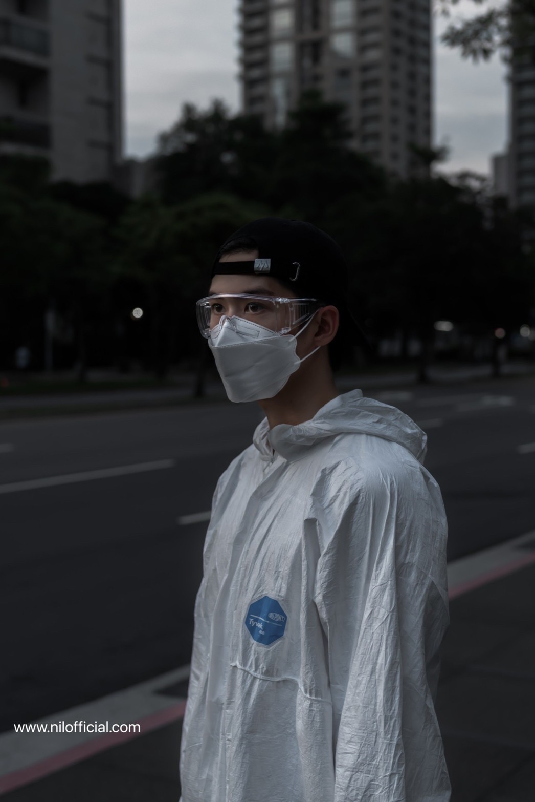 DUPONT 美國原廠杜邦 防護衣 Tyvek400 防疫 首選 防護服 護目鏡