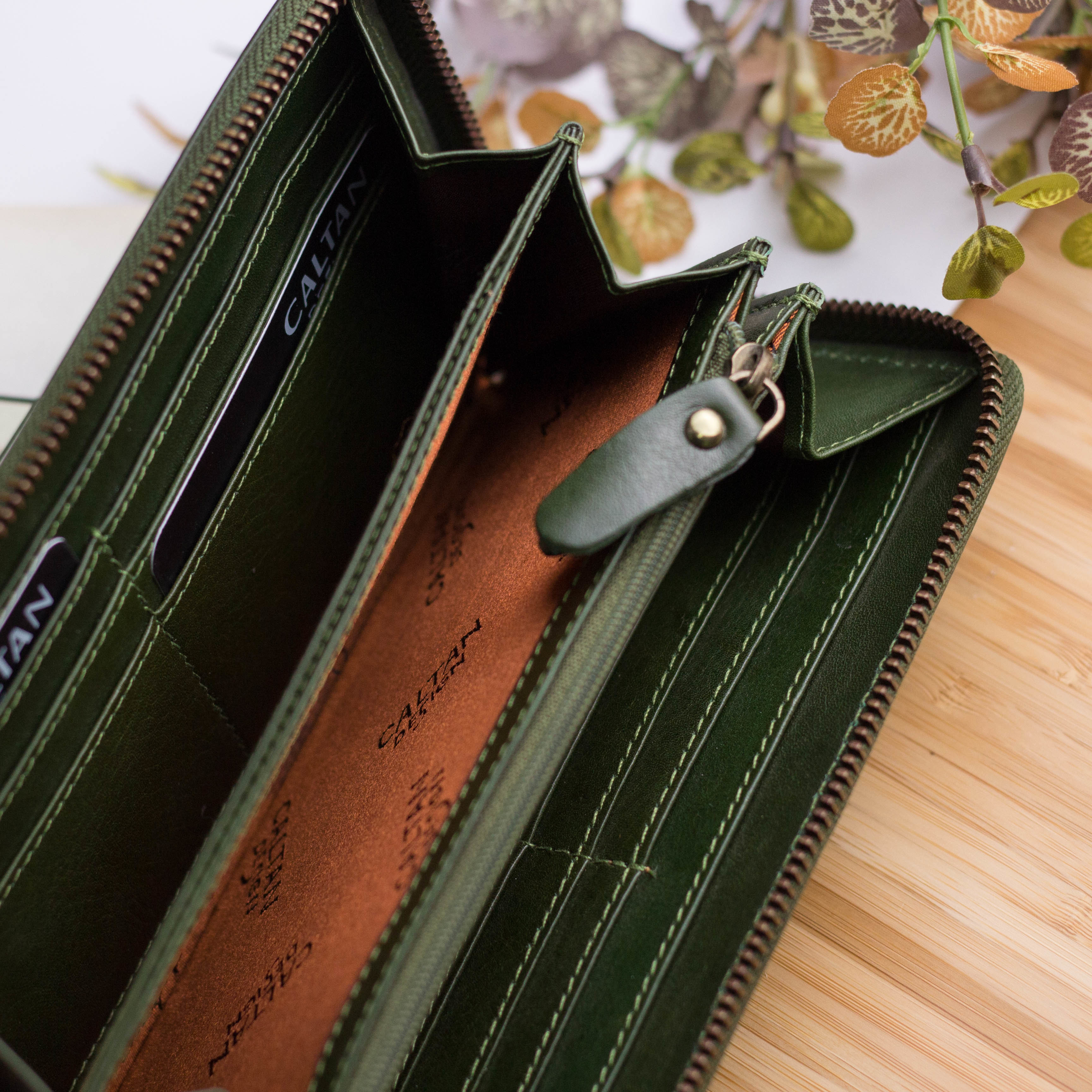 『新品上市』老爺有喜 ㄇ型拉鍊式名媛風真皮長夾(072009cd)