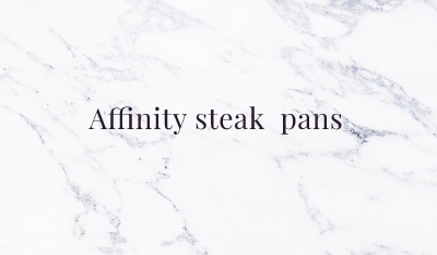 de Buyer multi-layer stainless steel steak pans are perfect to crust your steak