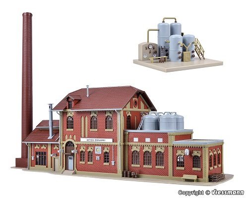 Vollmer 45609 H0 scale, Brewery with interior boiler house