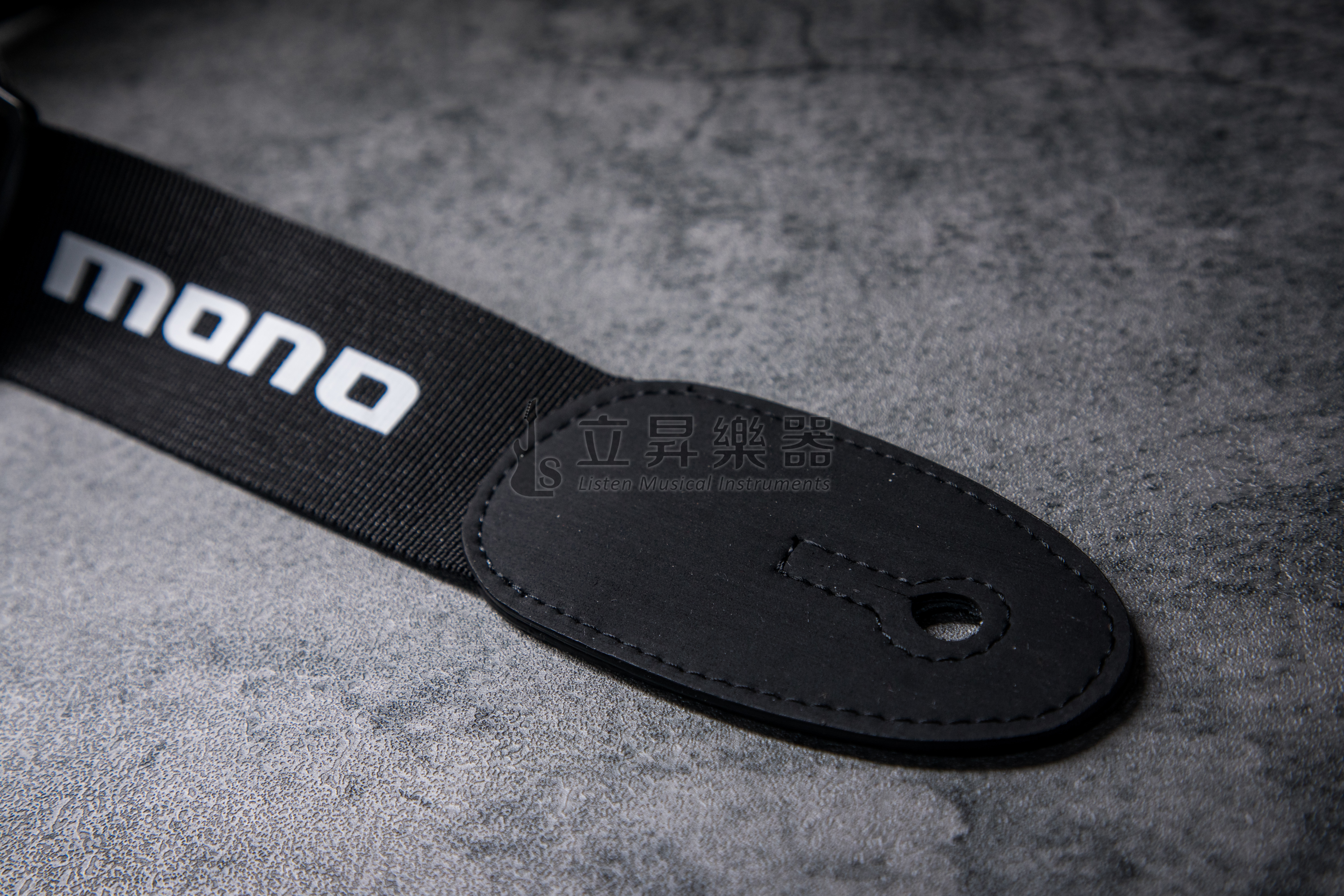 MONO MONO M80 減壓吉他背帶 M80-BTY-BLK-S 黑色 短版 輕量材質 Betty Strap 第 4 張圖片｜三峽配件 / 週邊