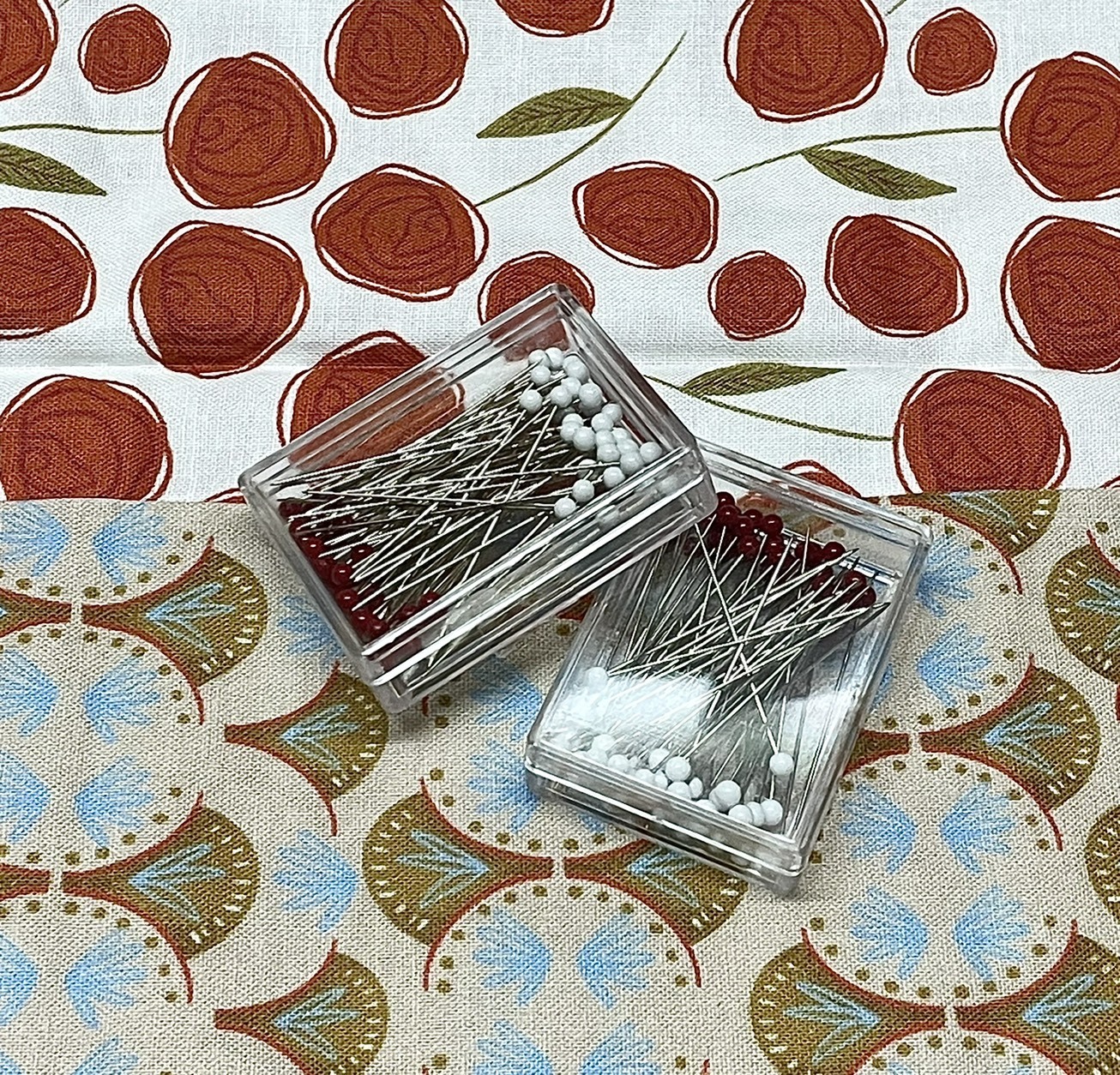 日本製 【紅白珠針】固定布料時可直接車縫