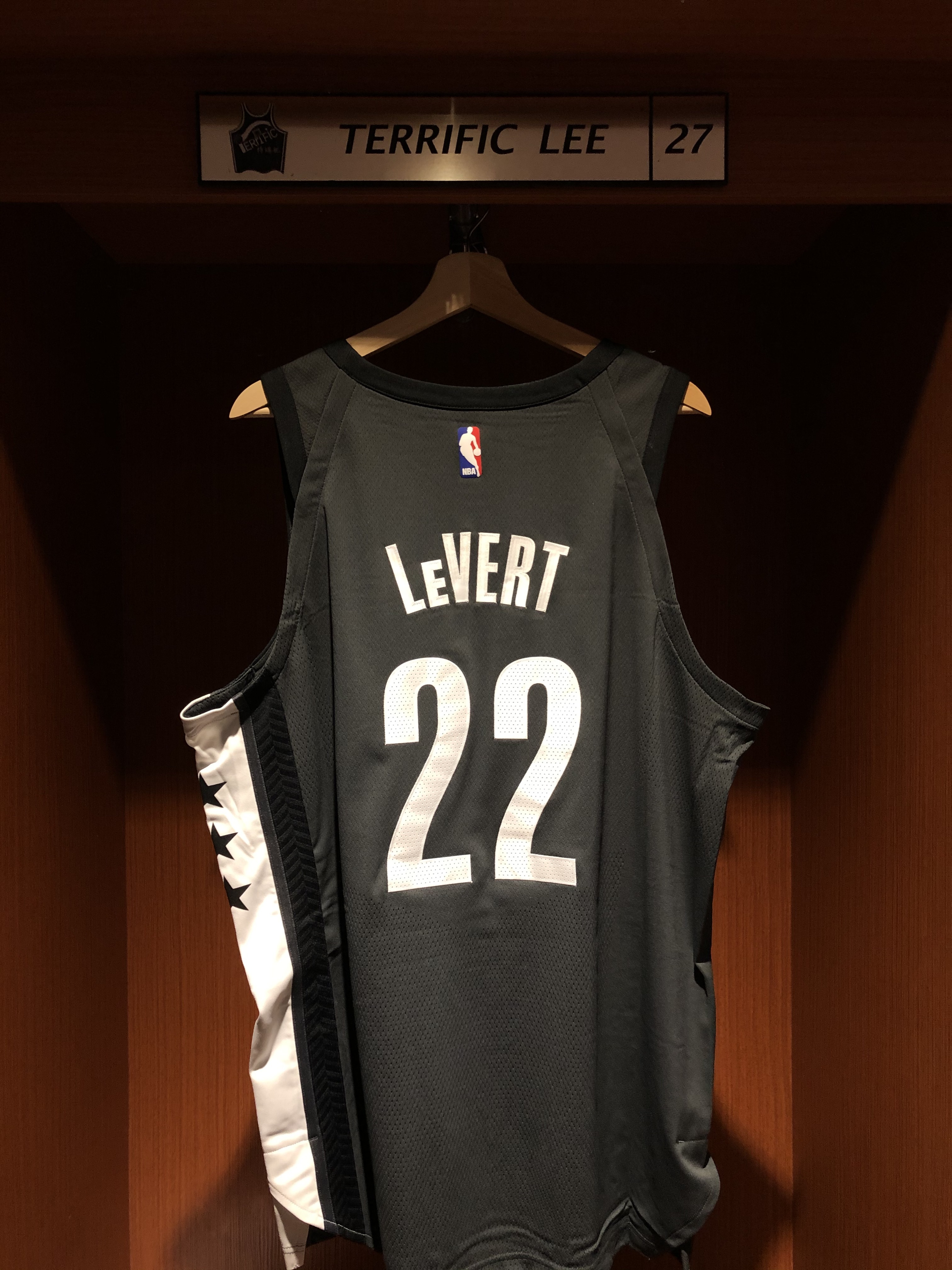 NBA球衣 Caris Levert 布魯克林籃網黑星 Statement Nike Authentic 球員版 電繡 含贊助商標 全新