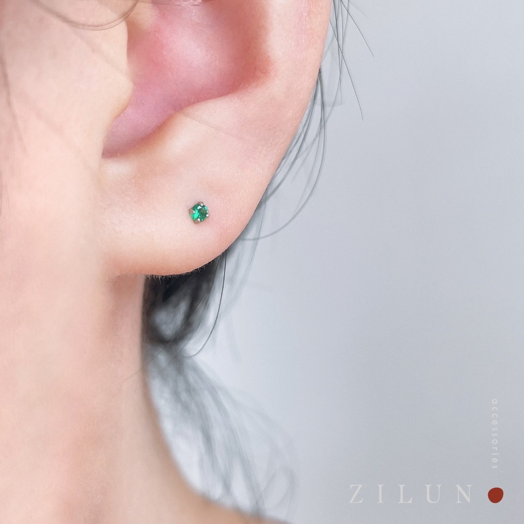 |簡約|青草琉璃 • 微鑲鋯石 • 耳針耳夾 • 純銀耳飾