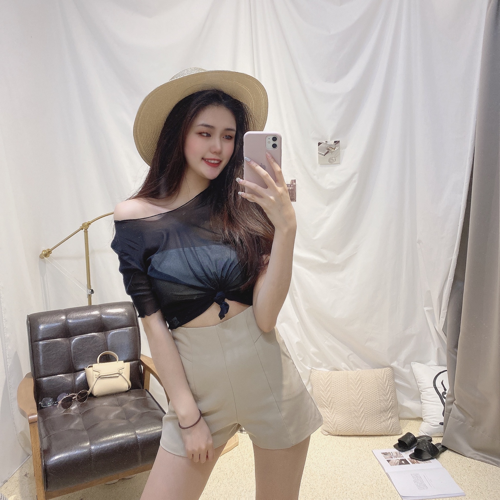 薄料透膚木耳邊上衣/三色