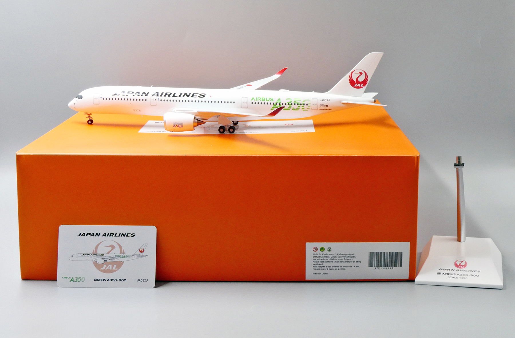 2022超人気 JAL A350 JA03XJ Airlines Inflight/B-Models 1/100 - www