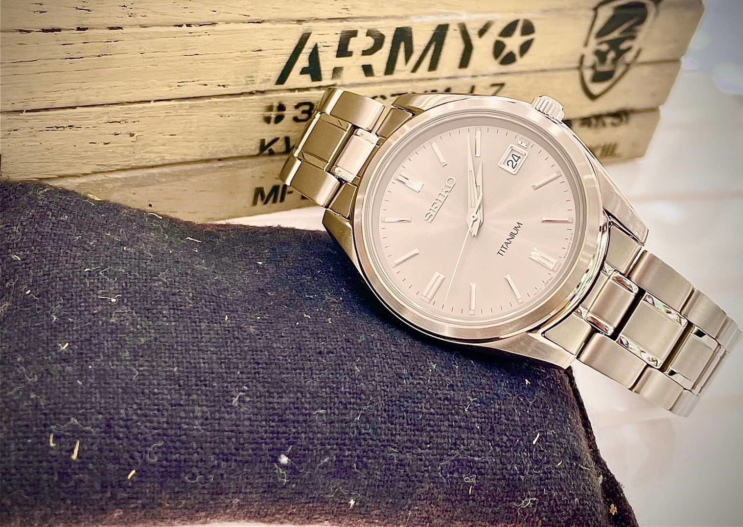 【SEIKO 精工 】CS 鈦金屬超輕量經典男錶 6N52-00B0S  40mm 現代鐘錶