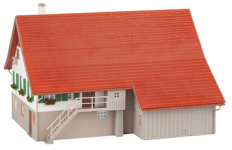 Faller 191744 HO scale, Large farmhouse