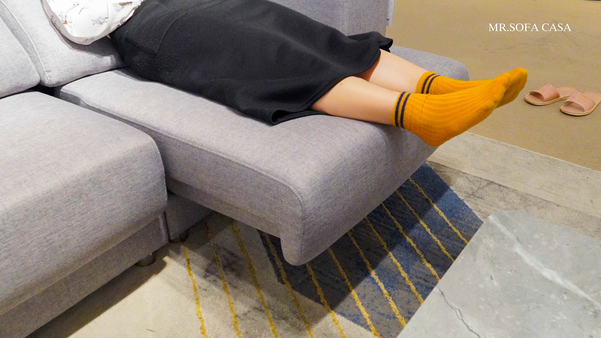 沙發坐深的選擇太淺太深都不好