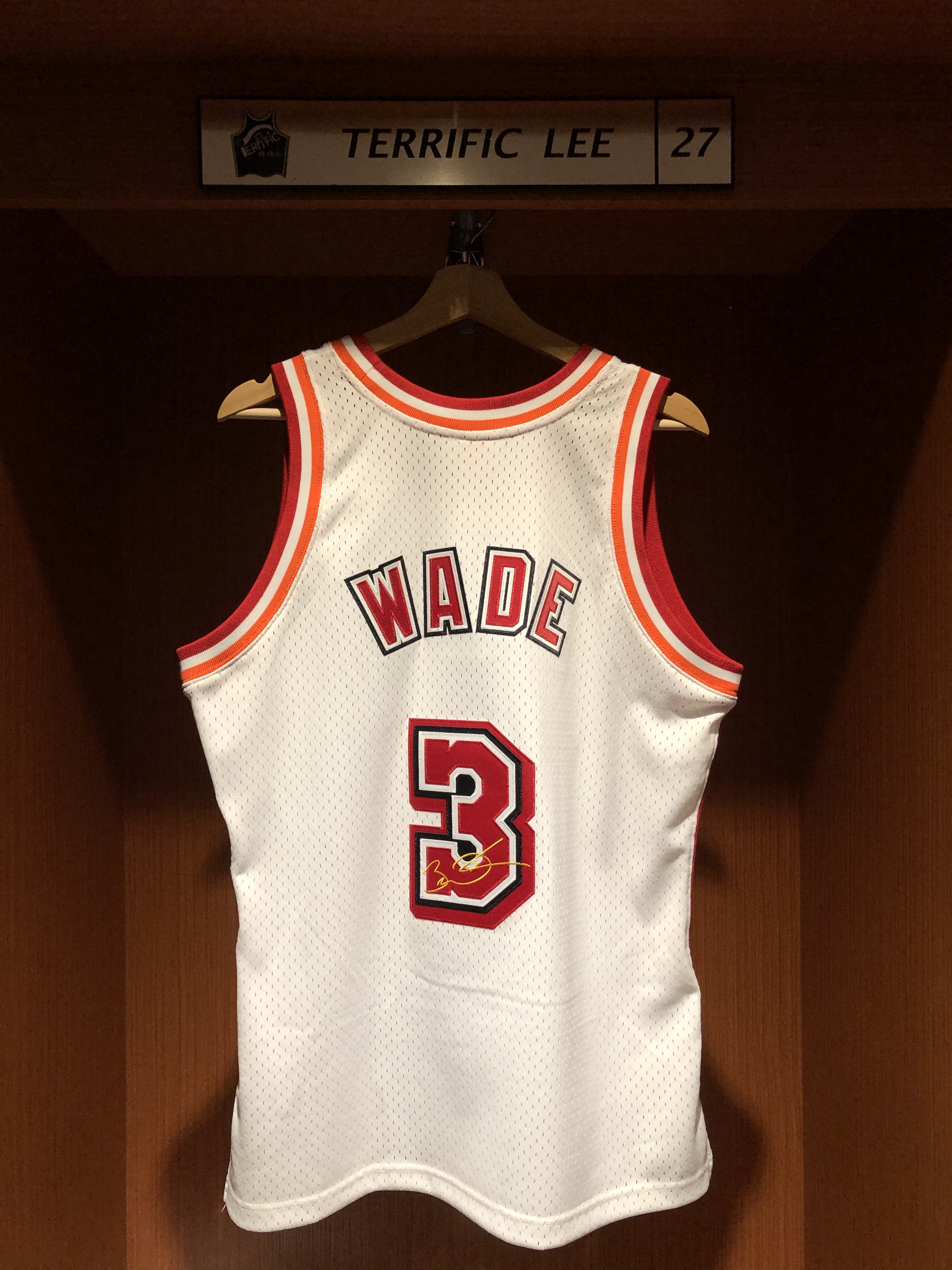 NBA球衣 Dwyane Wade 邁阿密熱火 退休紀念白 Legacy M&N Authentic 球員版 電繡 全新