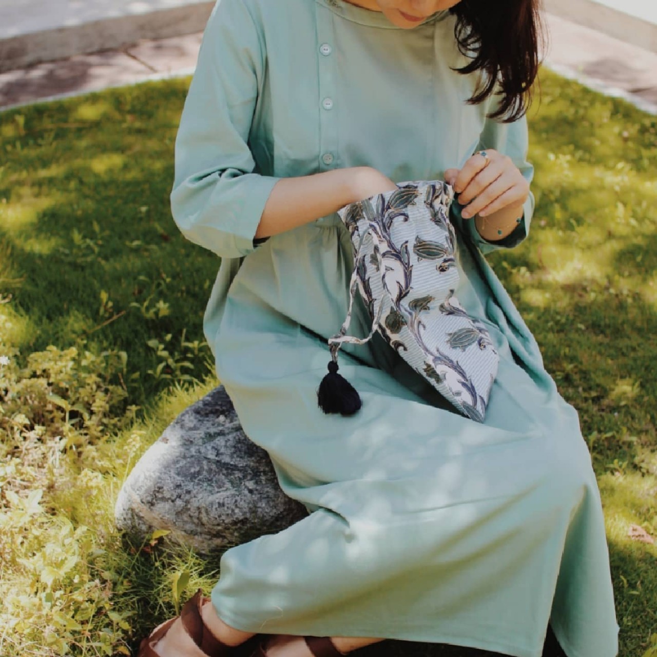 微光情書小開襟涼夏洋裝-雨苔