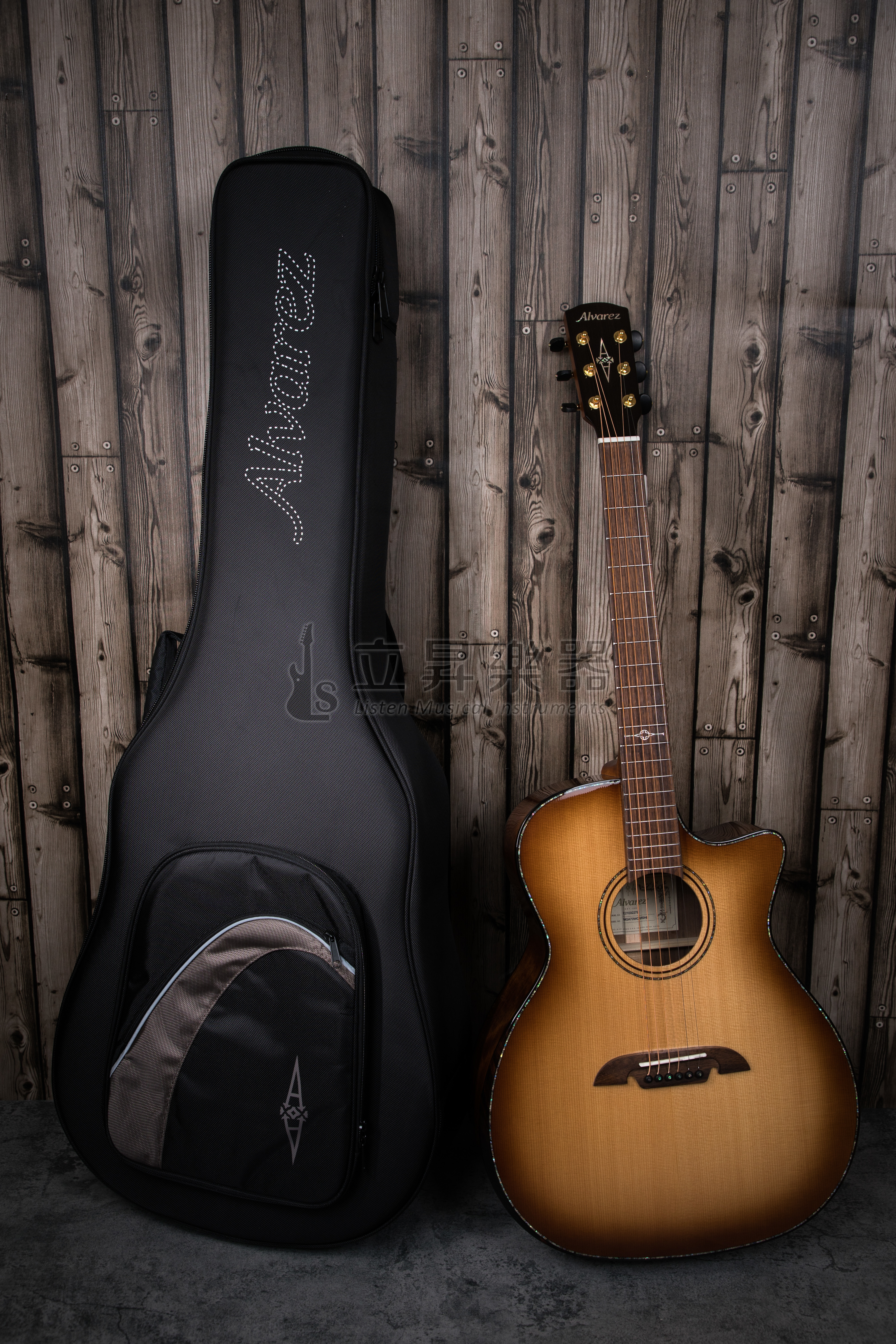 Alvarez MGA70WCARSHB AA級西提卡雲杉面板、胡桃木側背板 全單板木吉他 GA桶 (附原廠厚袋、配件包)
