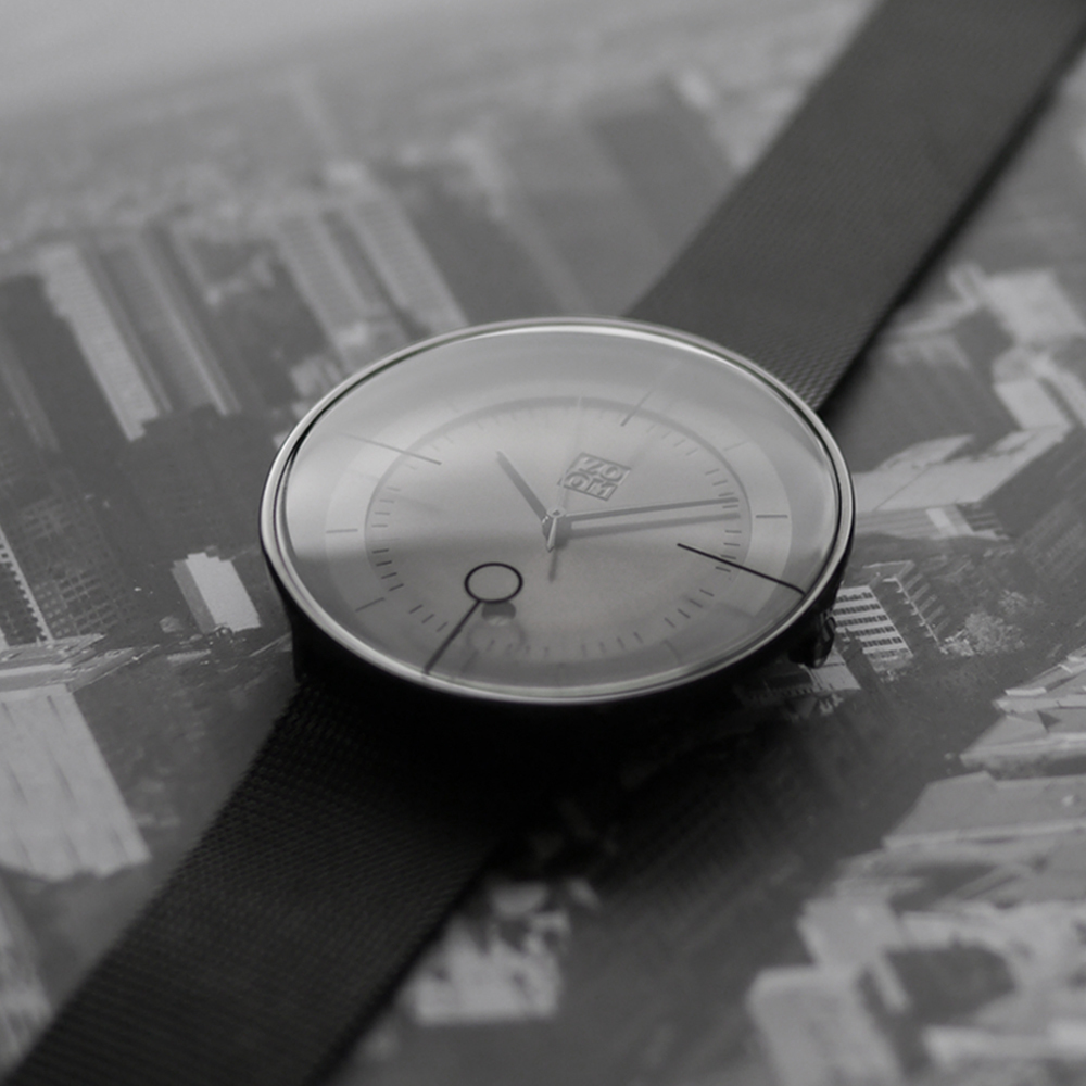 FLOATING 3829 漂浮之境米蘭腕錶