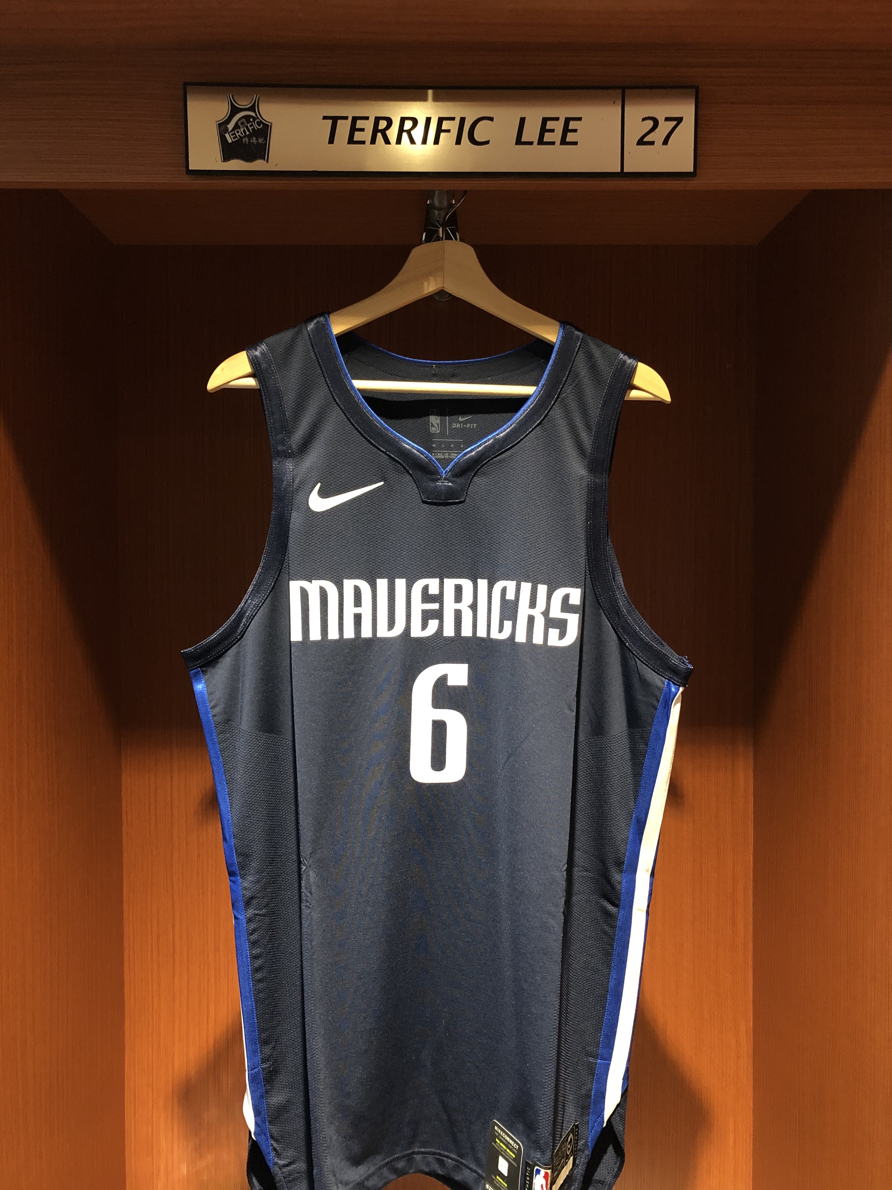 NBA球衣 Kristaps Porzingis 達拉斯小牛深藍 Statement Nike Authentic 球員版 電繡 全新