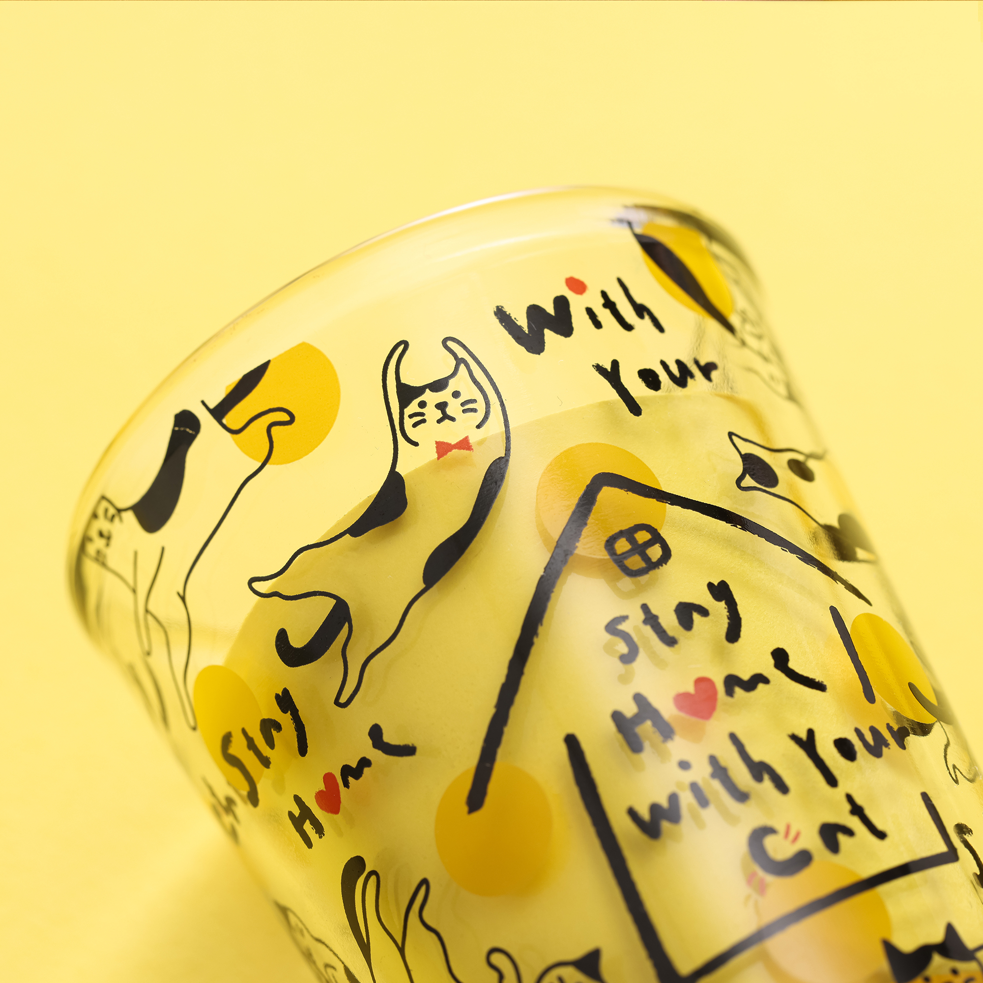 Mao's樂陶陶2021公益計畫貓奴的生活提案玻璃杯。