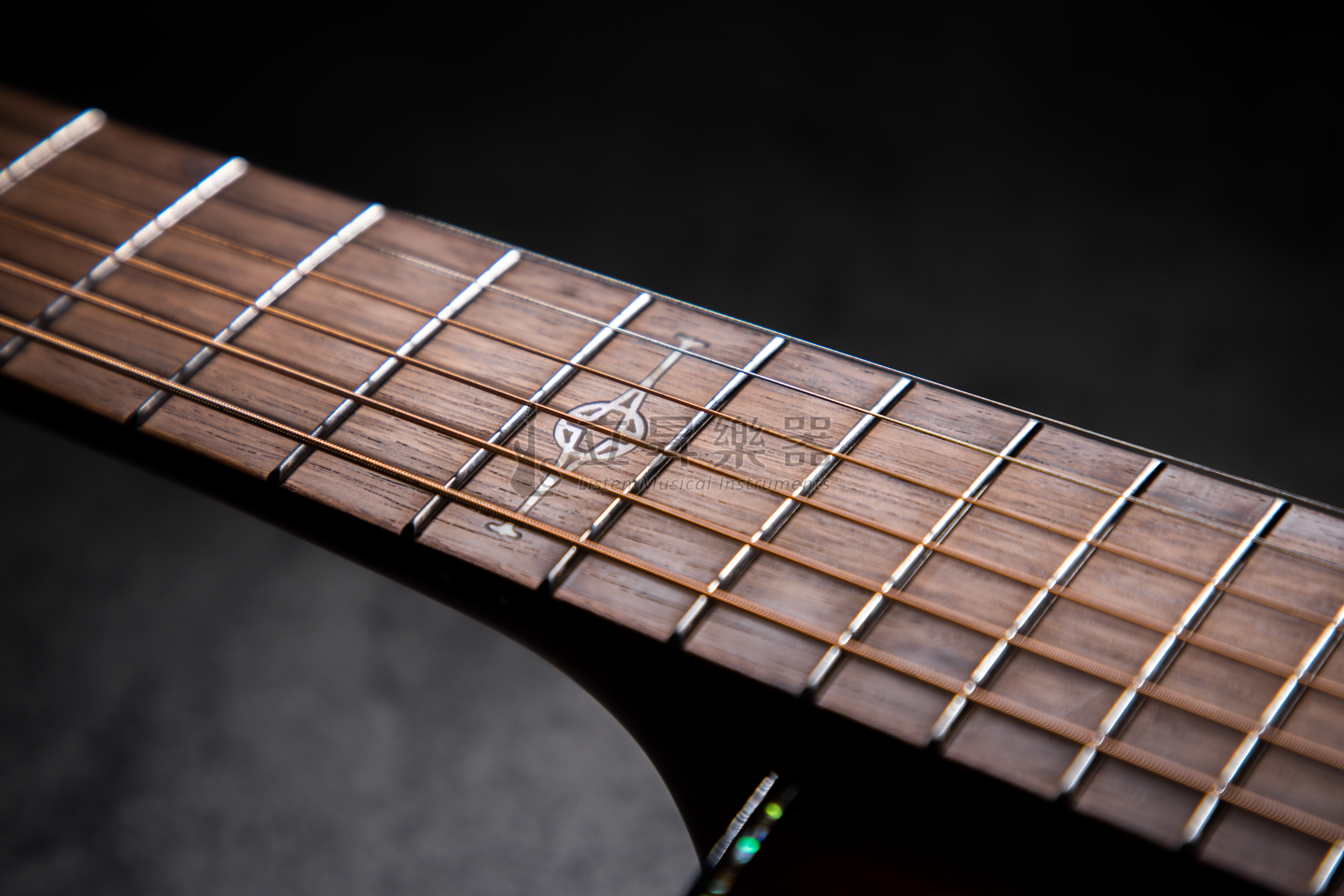 Alvarez Alvarez MGA77CARSHB 胡桃木全單板木吉他 GA桶 (附原廠厚袋、配件包) 第 6 張圖片｜三峽吉他 / Bass