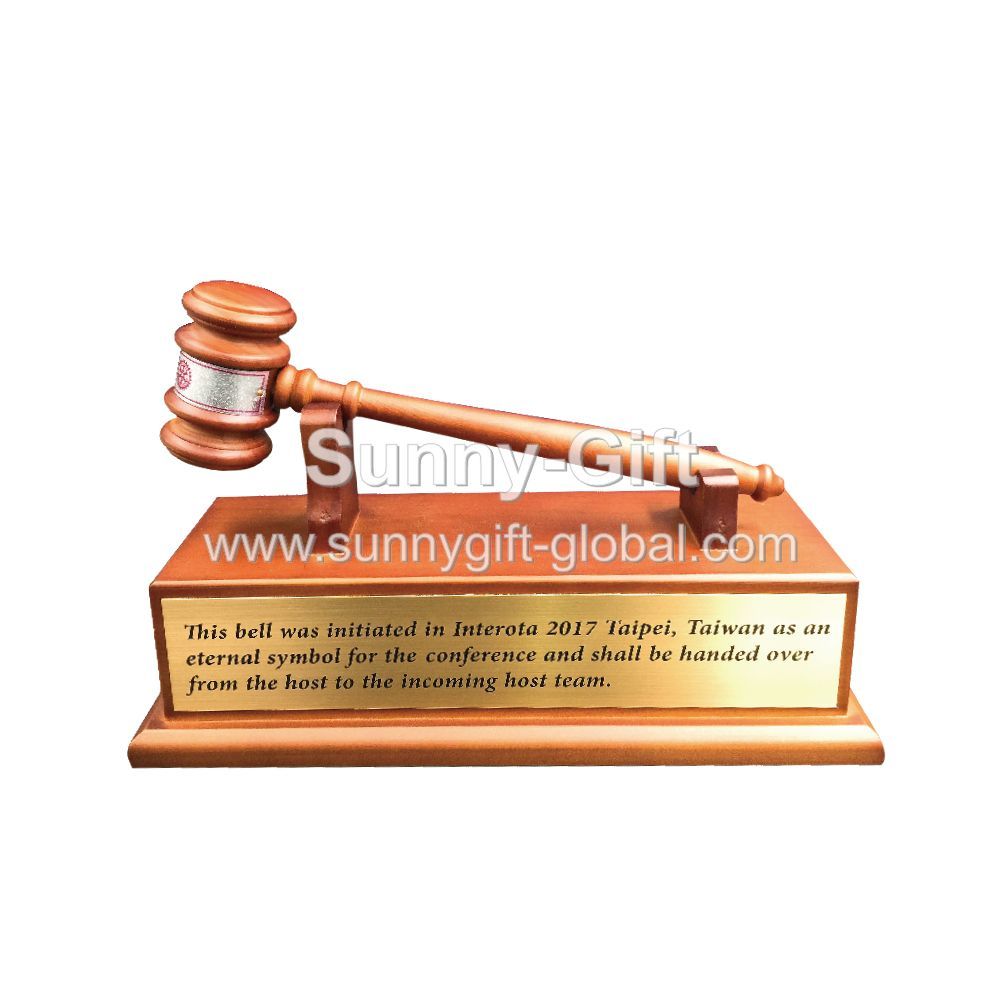 Customized - wooden gavel seat