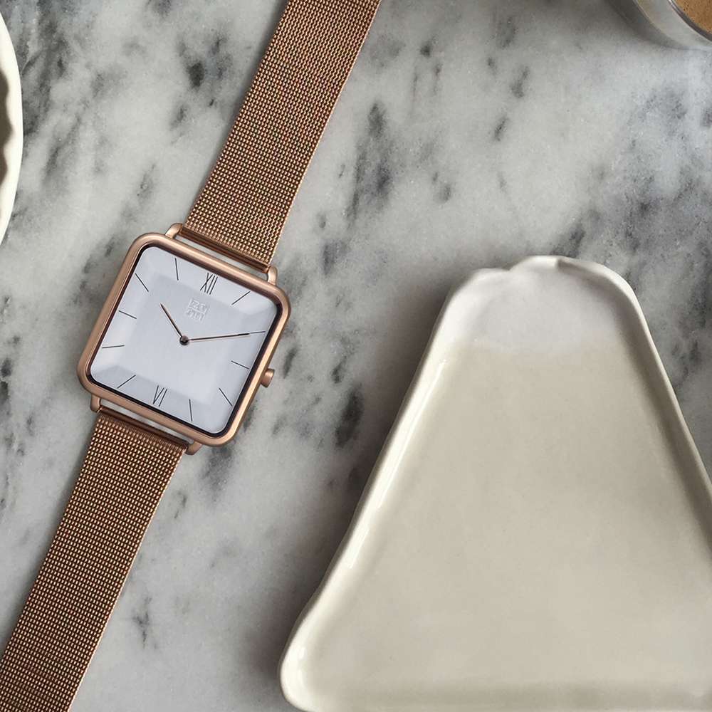 THIN 5011 極簡晶礦方錶