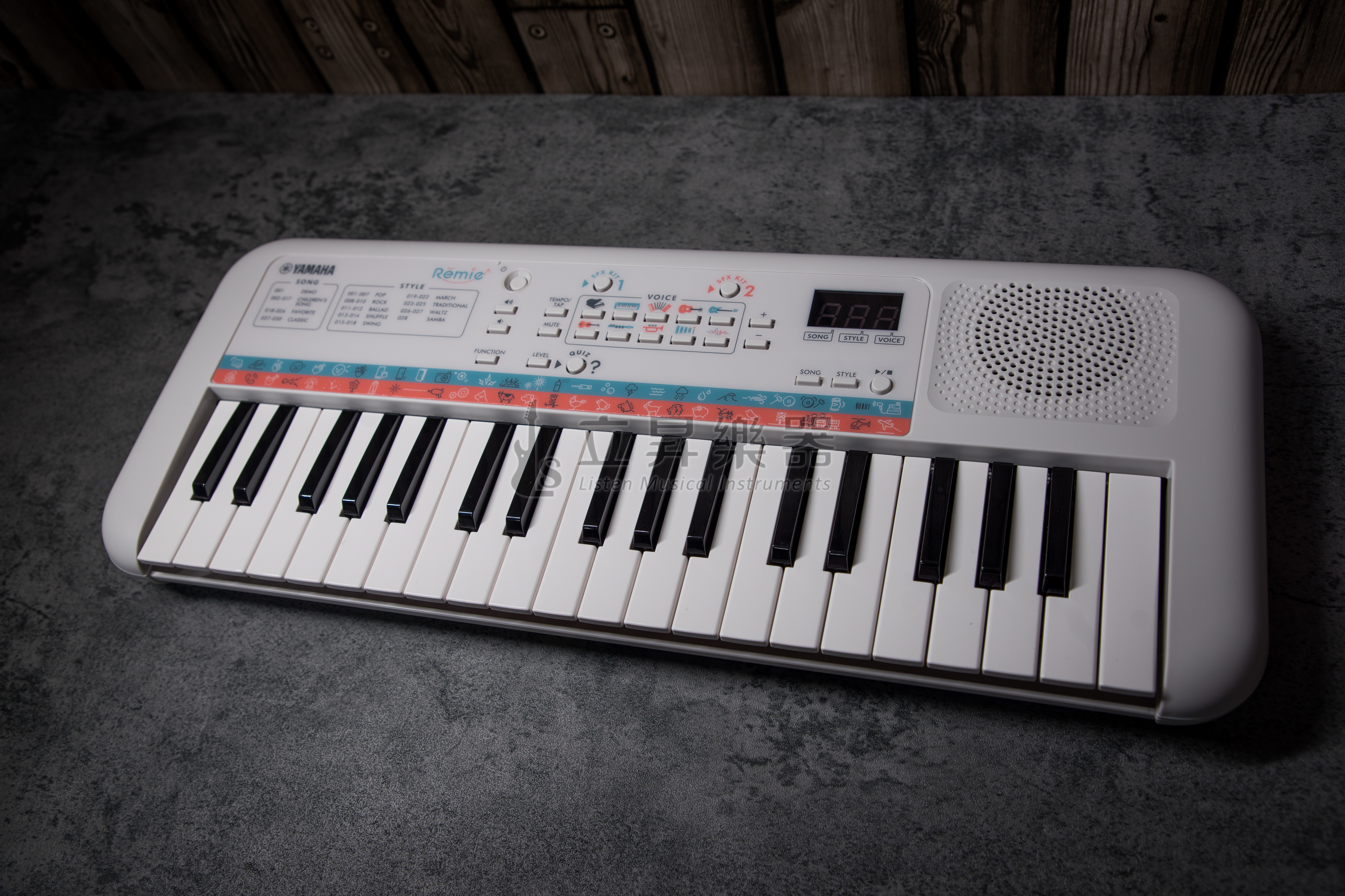 YAMAHA PSS-E30 37鍵 高品質 手提迷你鍵盤 兒童電子琴