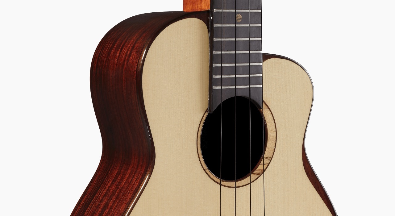 aNueNue aNueNue 彩虹人 烏克麗麗 UT200 26吋 月亮雲杉木/印度玫瑰木 全單板 Bird 鳥烏克系列 第 5 張圖片｜三峽烏克麗麗