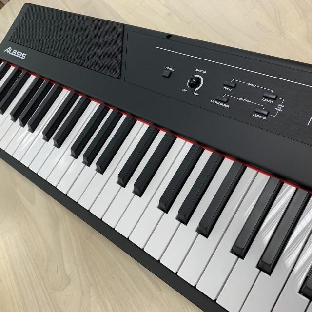 Alesis 美國 Alesis Concert Piano 電鋼琴 88鍵 半重琴鍵 附譜架、延音踏板 第 4 張圖片｜三峽鍵盤 / 鋼琴