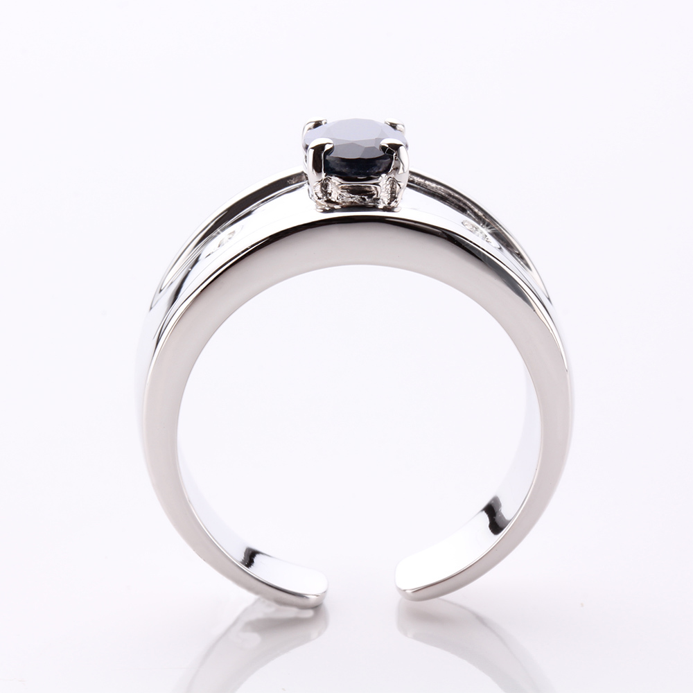 【雅紅珠寶】尊爵坤士天然1克拉黑藍寶石戒指-活圍設計-R0159