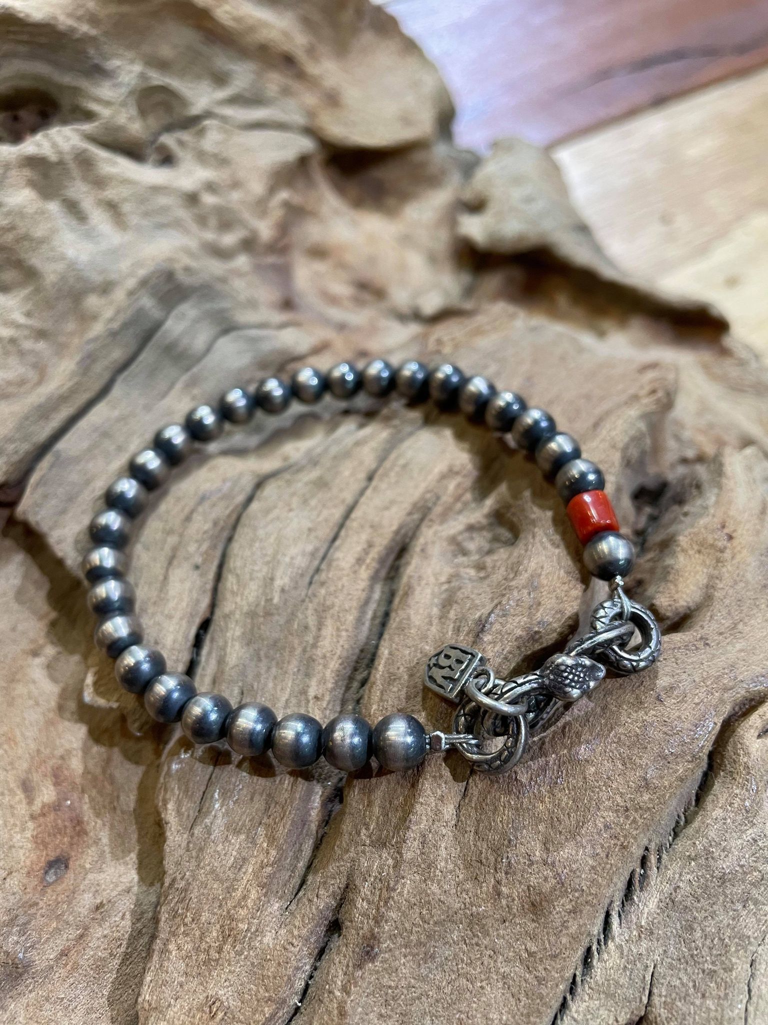 Black Venom Jewelry- 6mm Navajo Pearls 印地安手工銀圓珠手鍊。