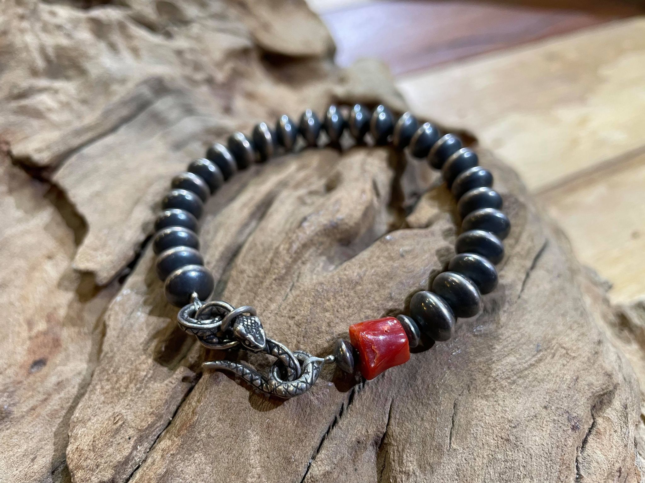 Black Venom Jewelry- 8mm Navajo Pearls 印地安手工銀疊珠手鍊。