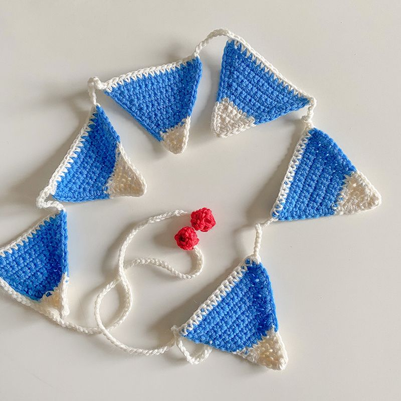 【獨家原創設計】六面針織三角旗 - 富士山(接單訂製品)