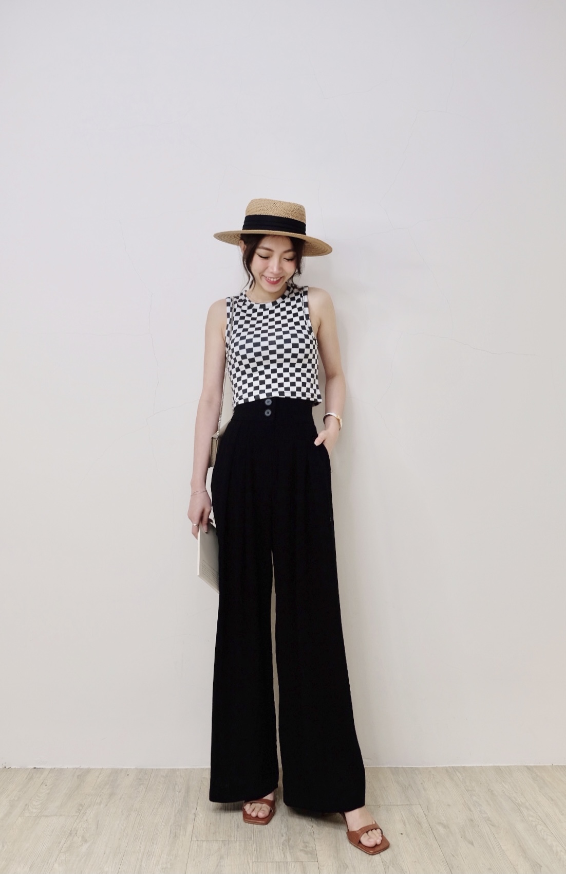 麻豆清單復古刷色感格紋背心