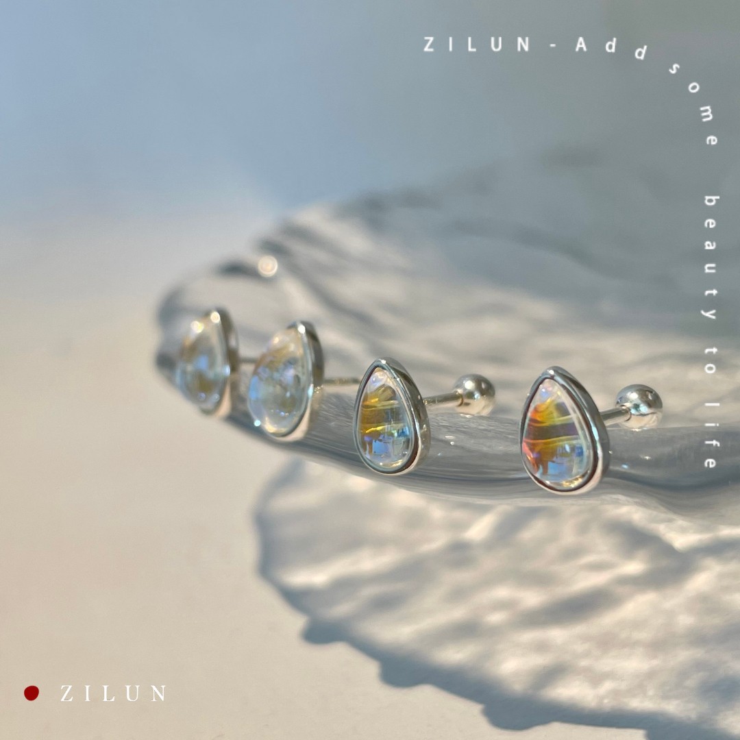 |簡約|幸運的彩虹雨 • 彩光琉璃 • 轉珠耳針 • 925silver • 純銀耳飾